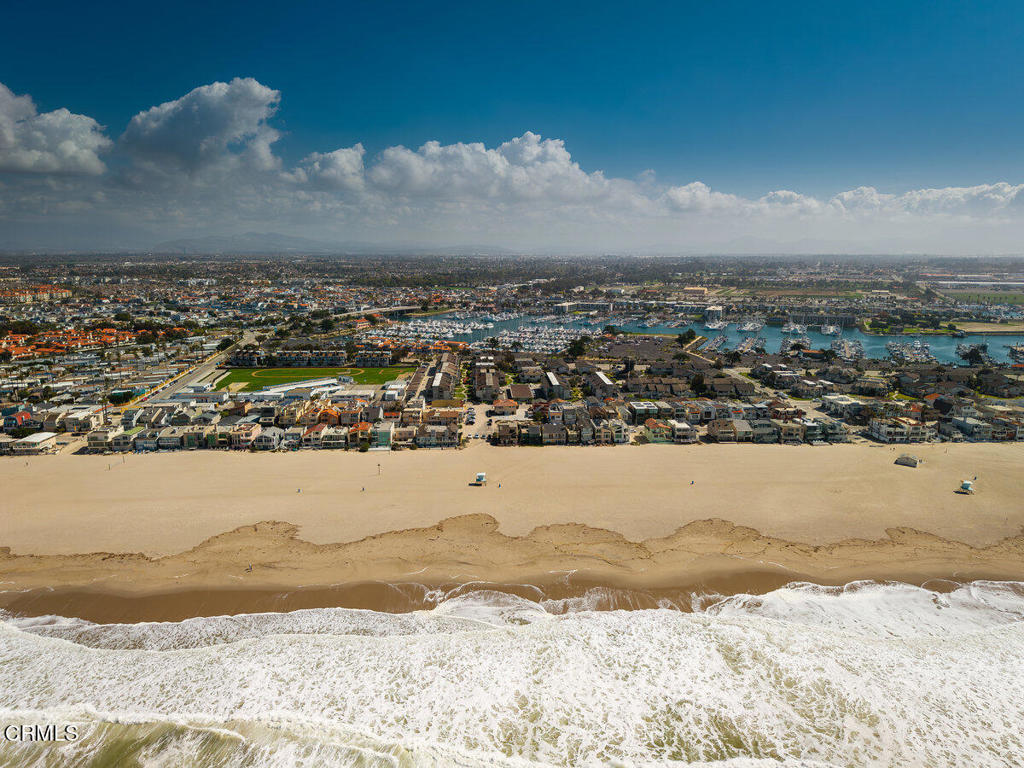 Oxnard, California, 93035, United States, 1 Bedroom Bedrooms, ,1 BathroomBathrooms,Residential,For Sale,2008159