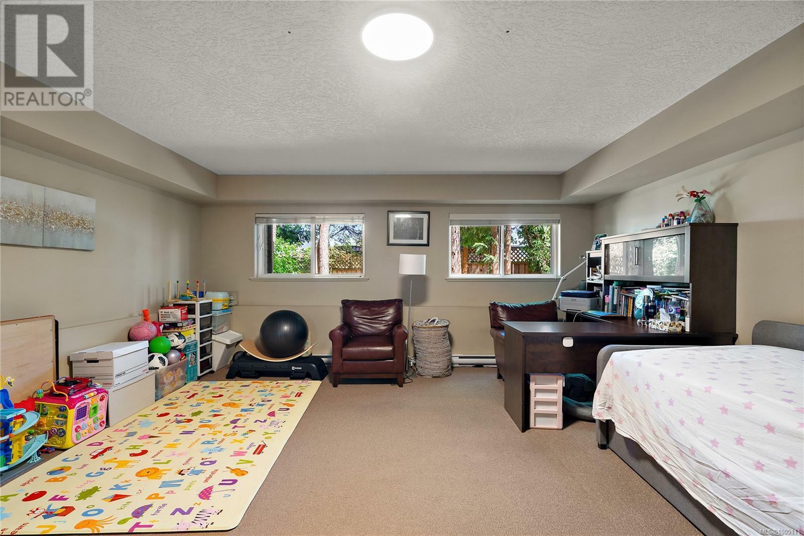 VICTORIA, British Columbia, V8T 0A3, CA, 3 Bedrooms Bedrooms, ,3 BathroomsBathrooms,Residential,For Sale,1883678