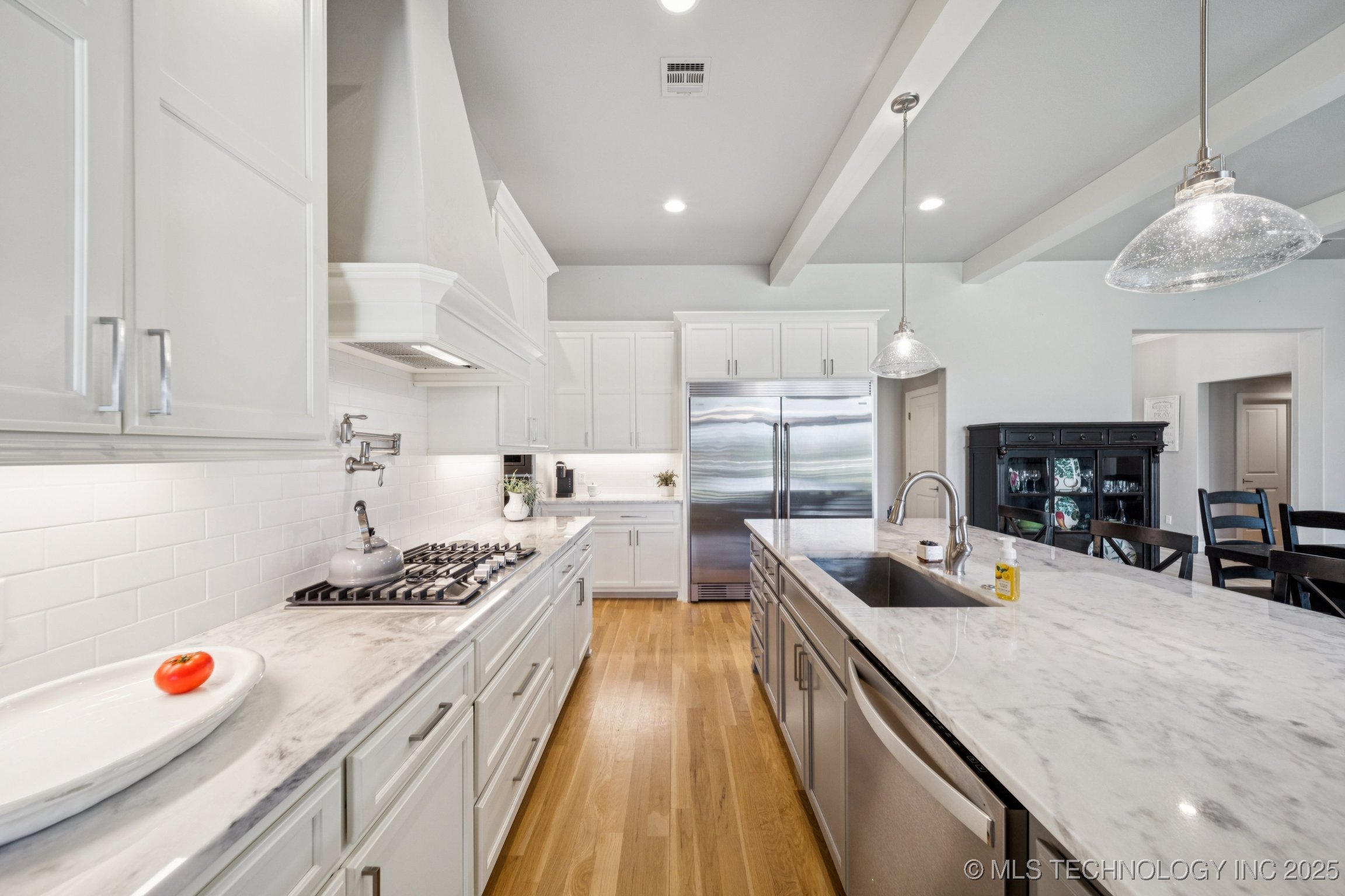 Owasso, Oklahoma, 74055, United States, 4 Bedrooms Bedrooms, ,4 BathroomsBathrooms,Residential,For Sale,1964106