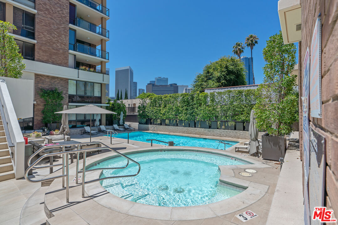 Beverly Hills, California, 90212, United States, 2 Bedrooms Bedrooms, ,3 BathroomsBathrooms,Residential,For Sale,1891933