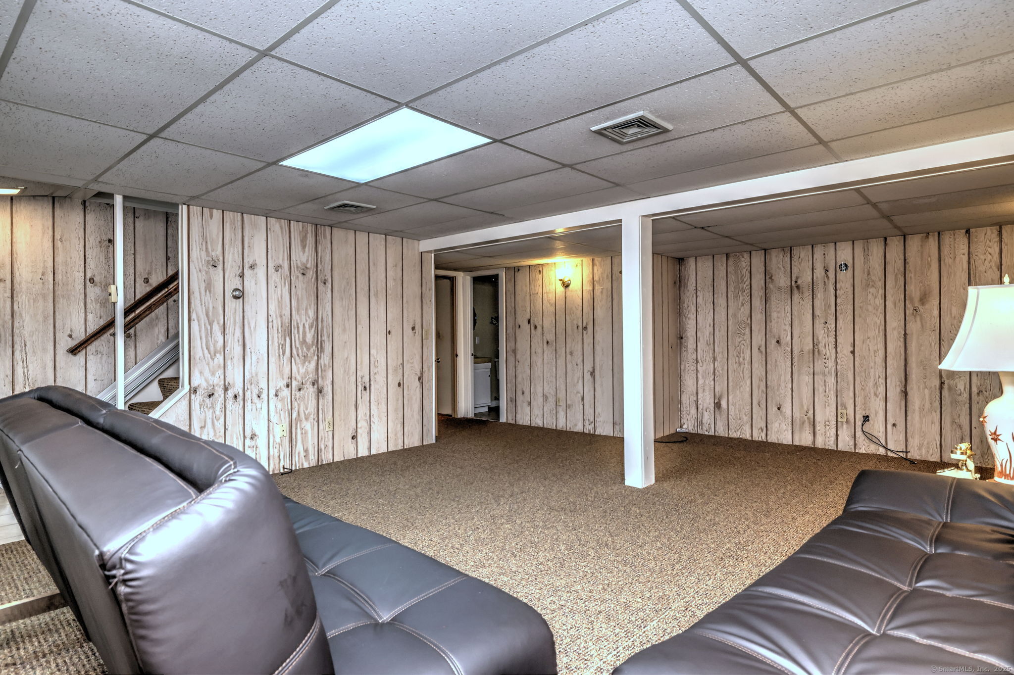 Stratford, Connecticut, 06614, United States, 1 Bedroom Bedrooms, ,3 BathroomsBathrooms,Residential,For Sale,1954891