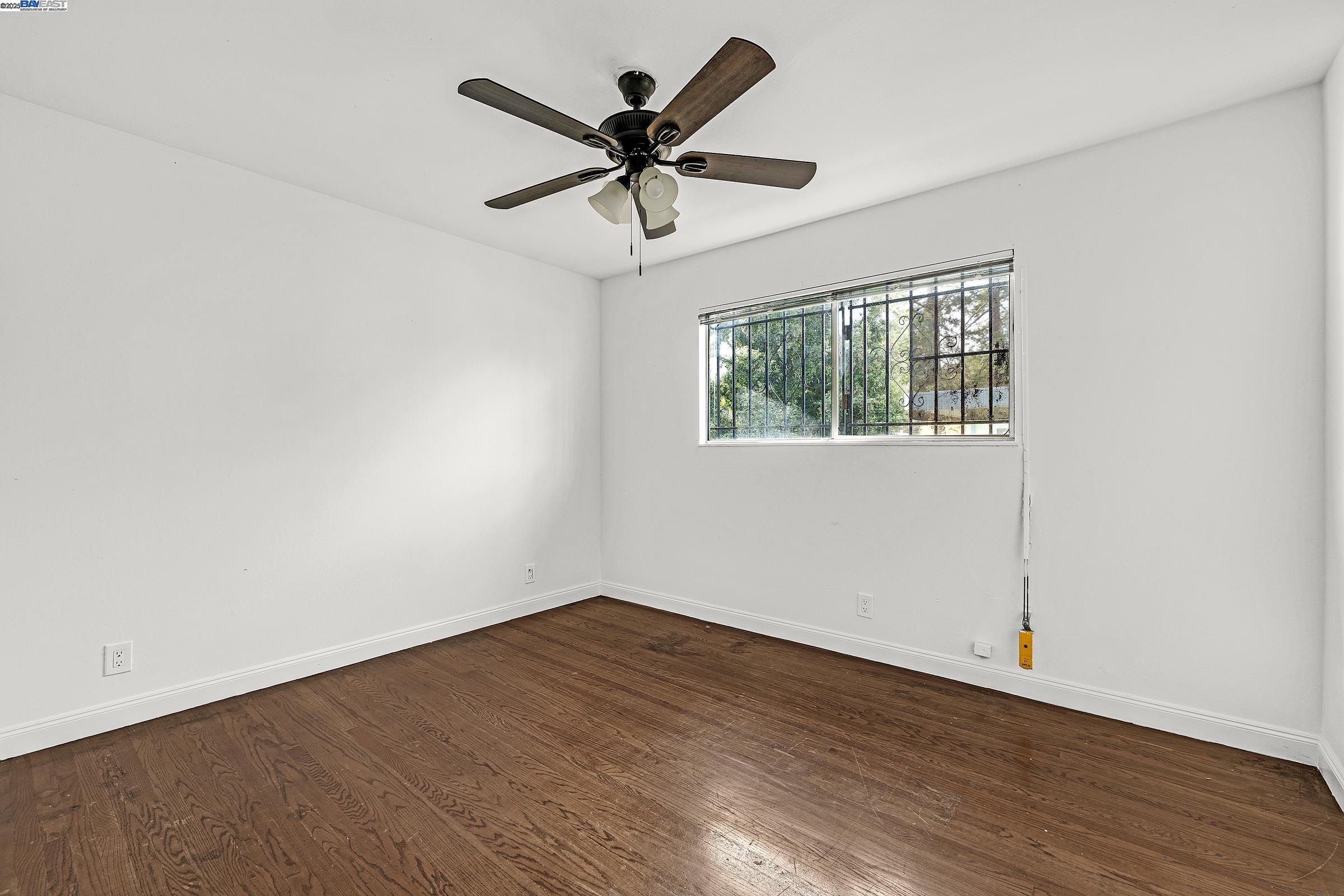 Oakland, California, 94605, United States, ,Residential,For Sale,2003092