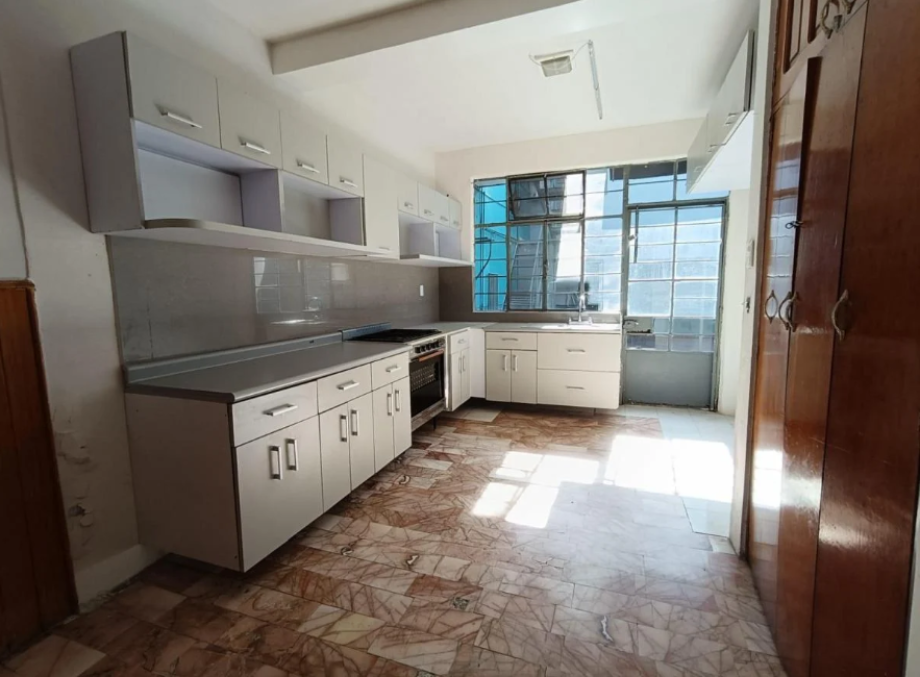 Gustavo A. Madero, Ciudad de México, 07300, Mexico, 4 Bedrooms Bedrooms, ,3 BathroomsBathrooms,Residential,For Sale,1723772