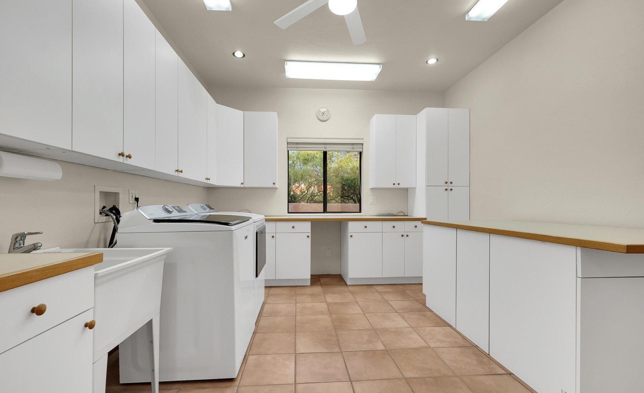  2305 N El Camino Rinconado, Tucson, AZ 85749 - 物件實景