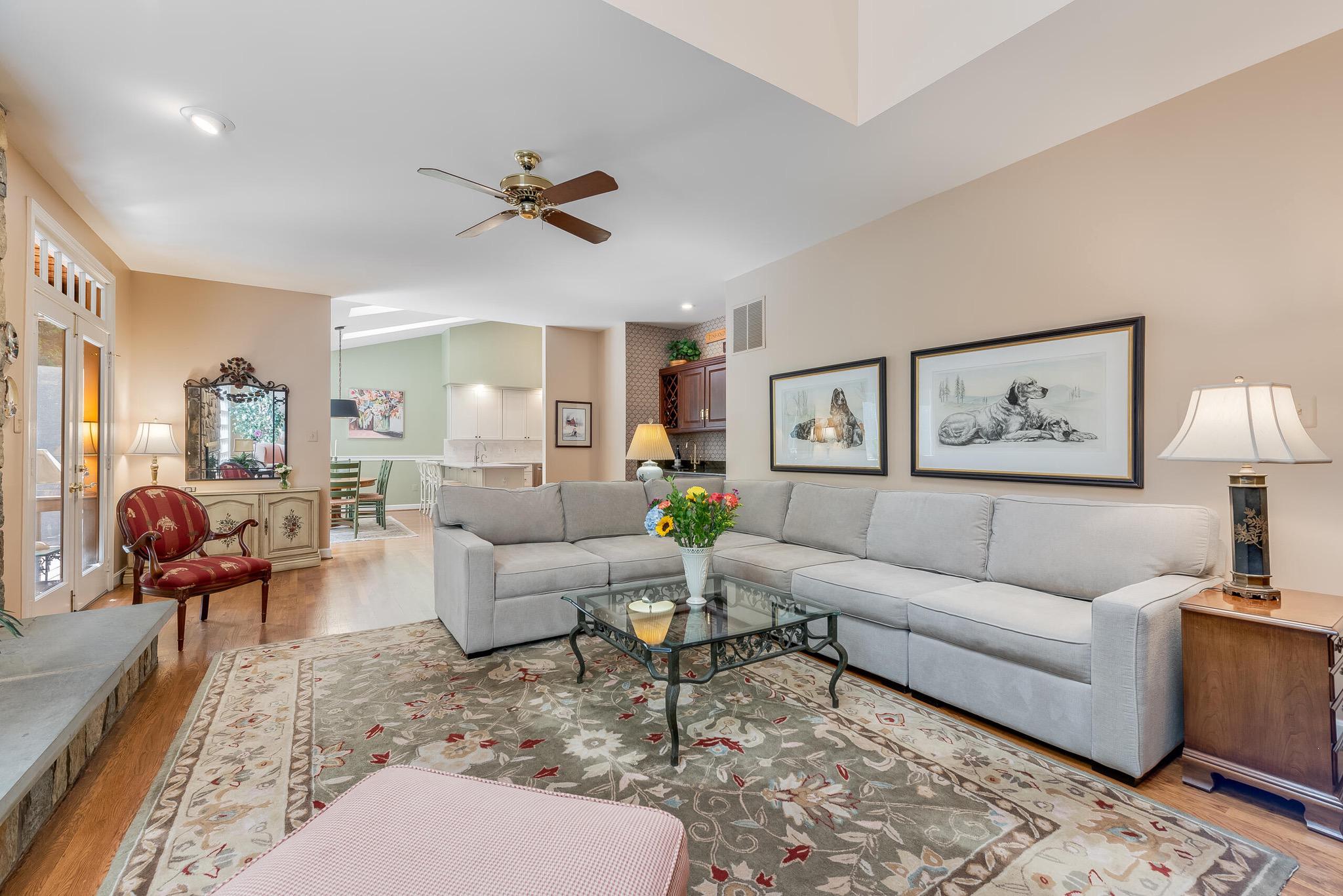  2028 Spring Branch Drive, Vienna, VA, 22181 - 物件實景