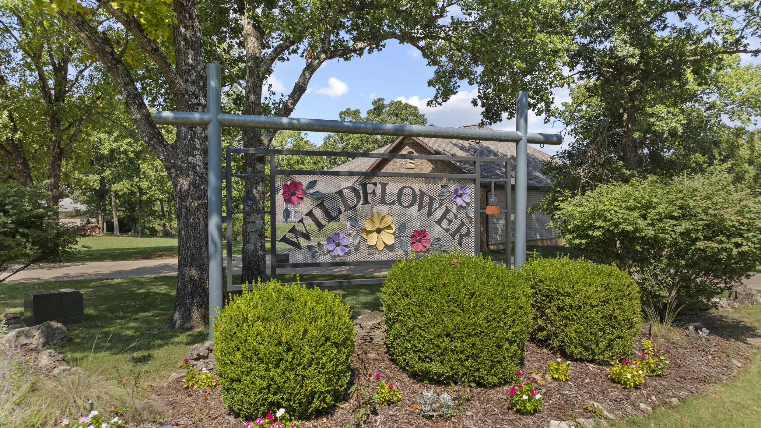 Kimberling City, Missouri, 65686, United States, 5 Bedrooms Bedrooms, ,4 BathroomsBathrooms,Residential,For Sale,1883483