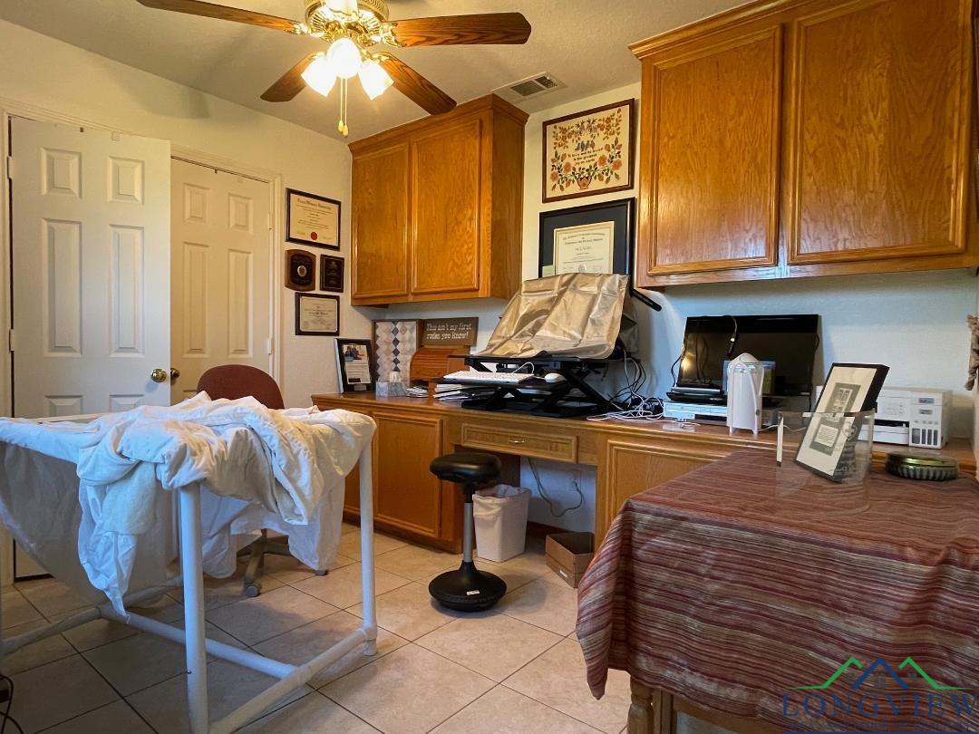 Out Of Area, Texas, 77578, United States, 3 Bedrooms Bedrooms, ,2 BathroomsBathrooms,Residential,For Sale,1910991