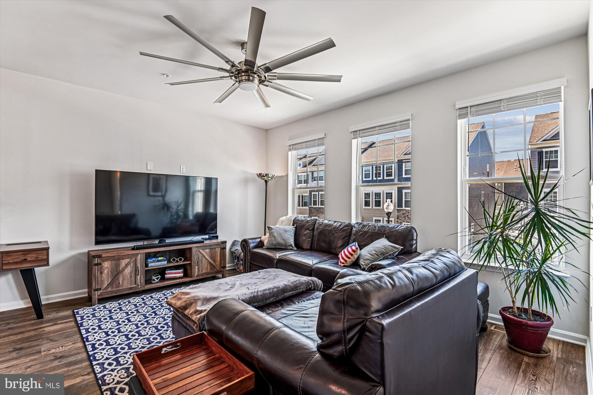 Odenton, Maryland, 21113, United States, 3 Bedrooms Bedrooms, ,3 BathroomsBathrooms,Residential,For Sale,1979208