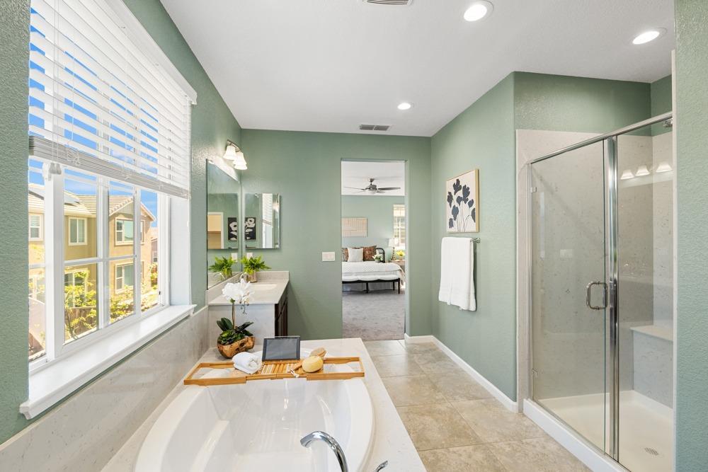 Woodland, California, 95776, United States, 4 Bedrooms Bedrooms, ,3 BathroomsBathrooms,Residential,For Sale,1939762