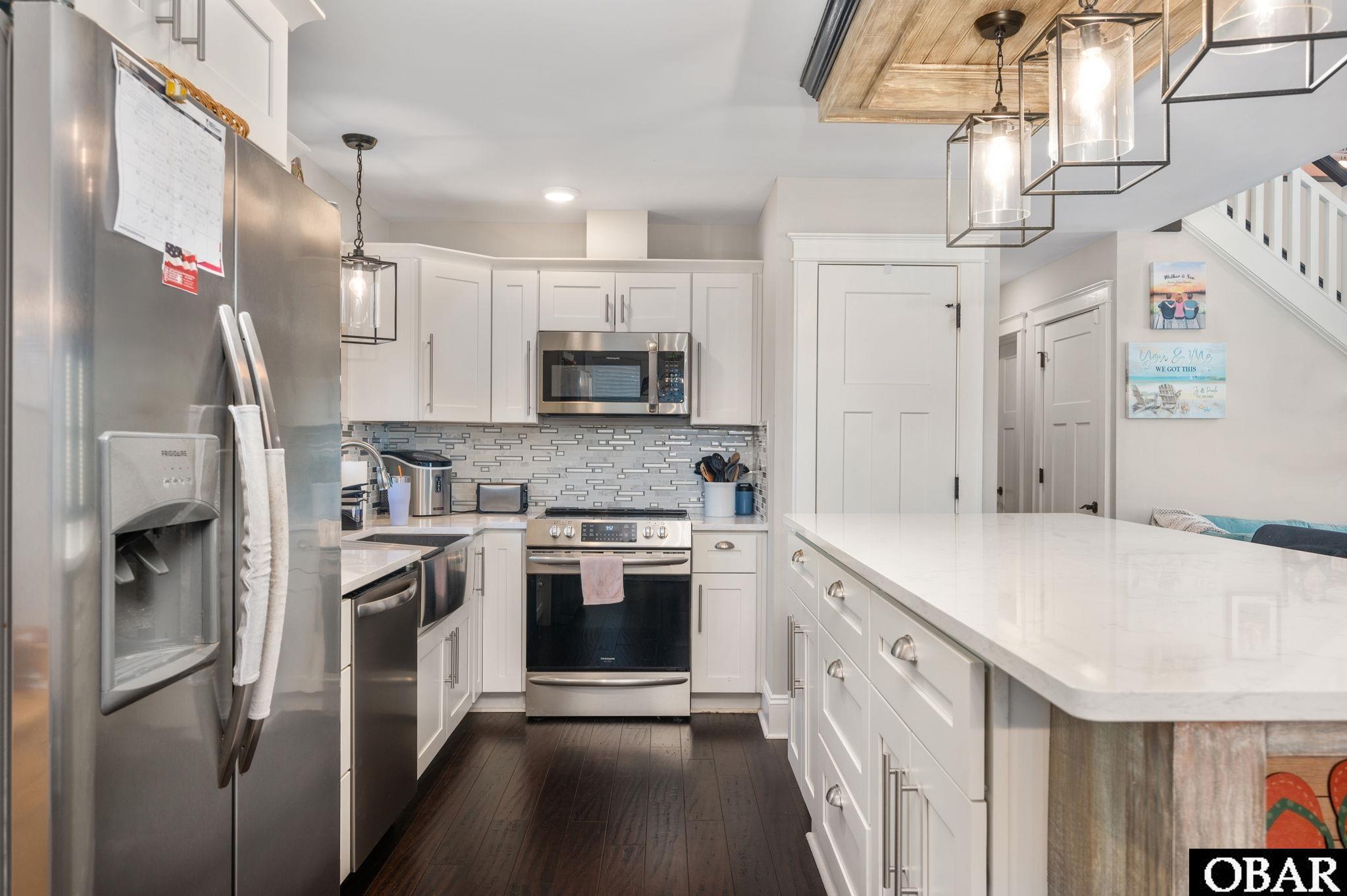 Kill Devil Hills, North Carolina, 27948, United States, 4 Bedrooms Bedrooms, ,3 BathroomsBathrooms,Residential,For Sale,1986142