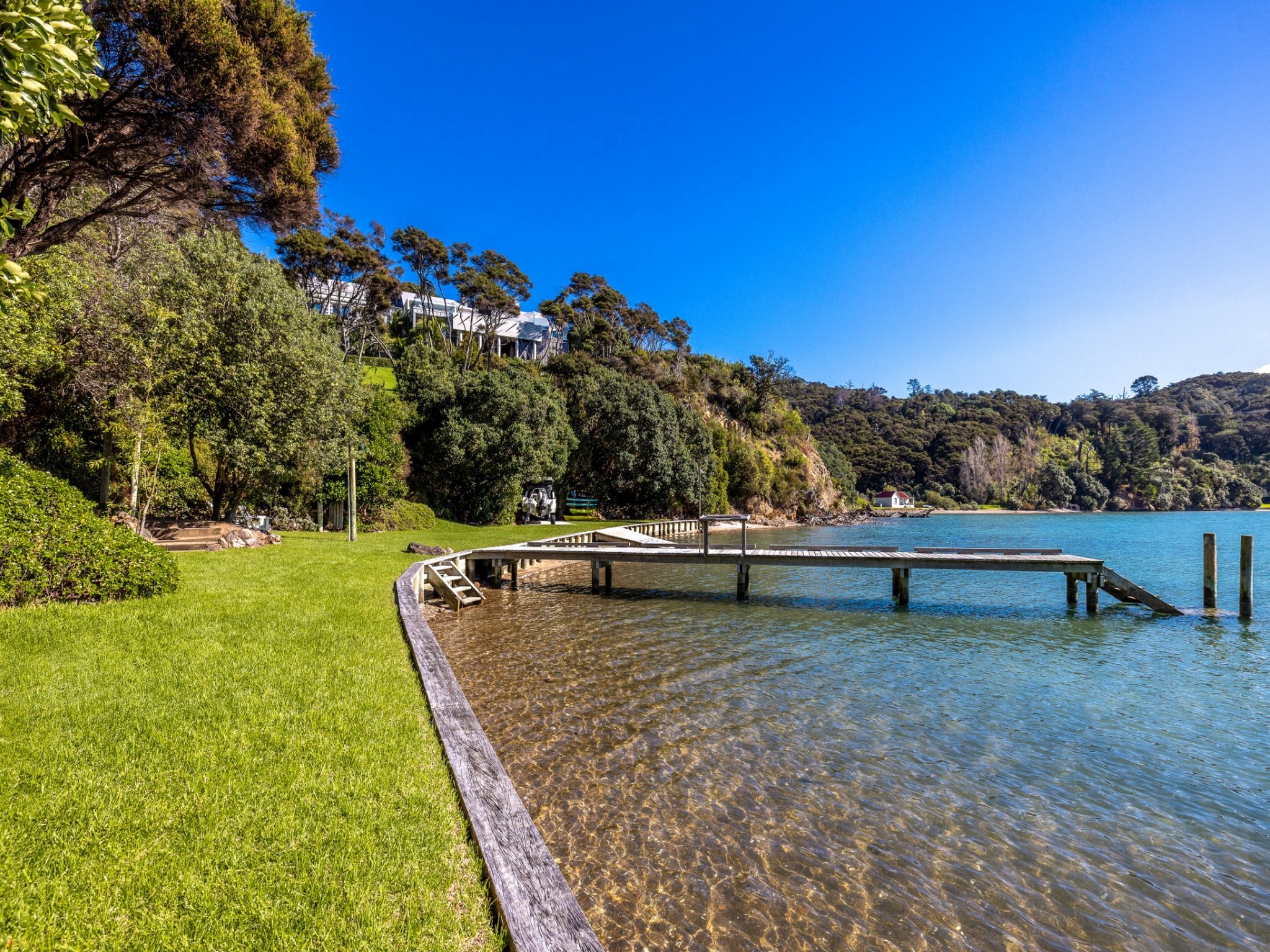  729 Orapiu Road, Waiheke Island - 物件實景
