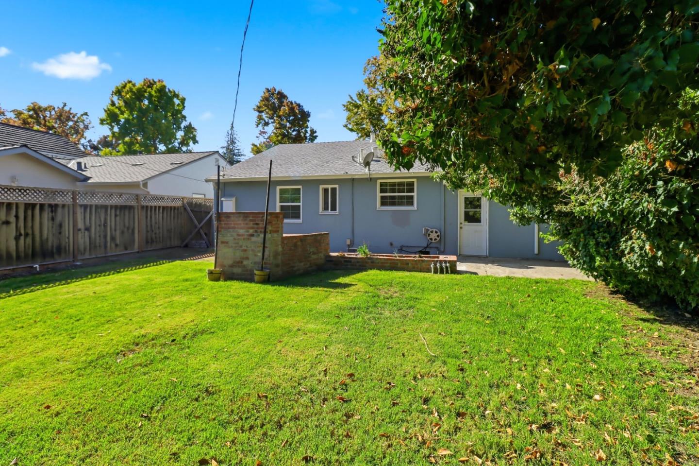 San Jose, California, 95125, United States, 2 Bedrooms Bedrooms, ,1 BathroomBathrooms,Residential,For Sale,1991975