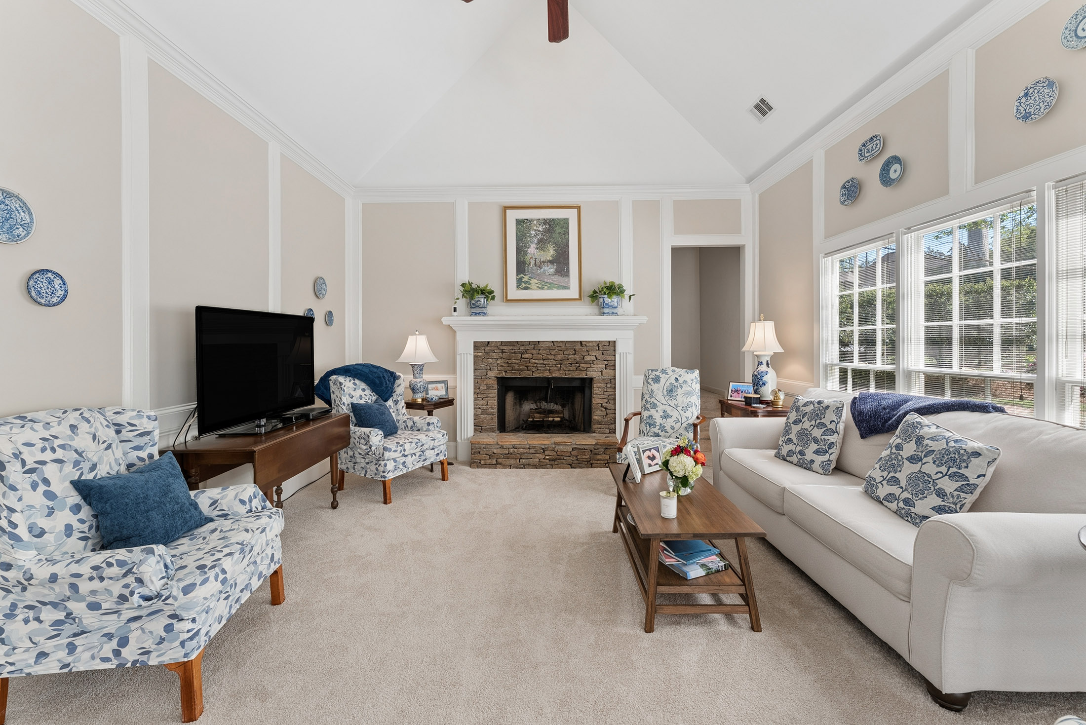  Unbeatable Appeal and Location in Crabapple Chase - 物件實景
