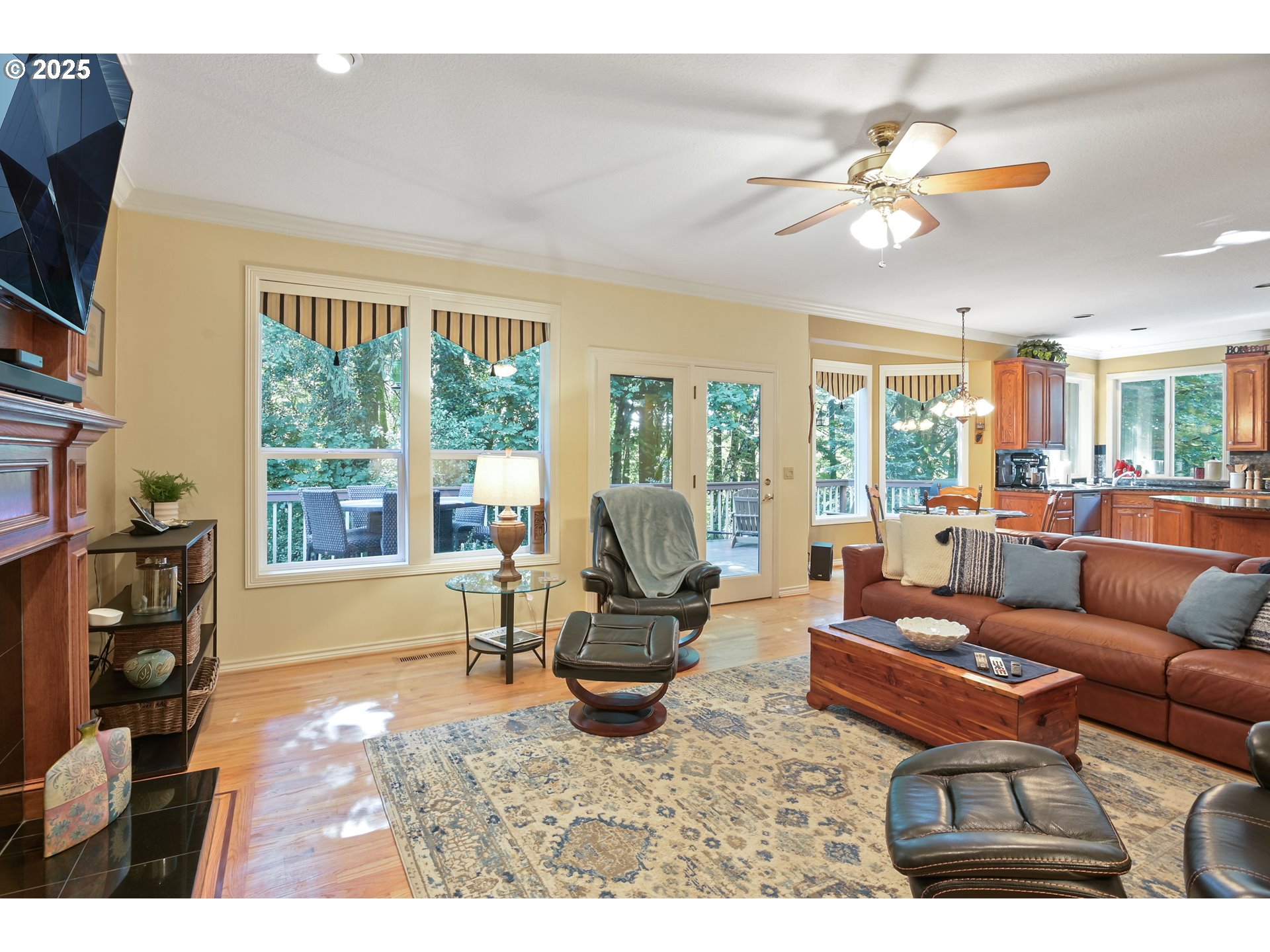 Portland, Oregon, 97223, United States, 4 Bedrooms Bedrooms, ,2 BathroomsBathrooms,Residential,For Sale,1892030