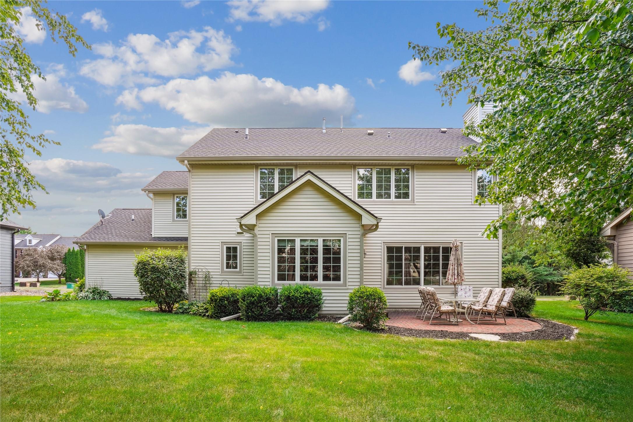 West Des Moines, Iowa, 50265, United States, 4 Bedrooms Bedrooms, ,5 BathroomsBathrooms,Residential,For Sale,1931268