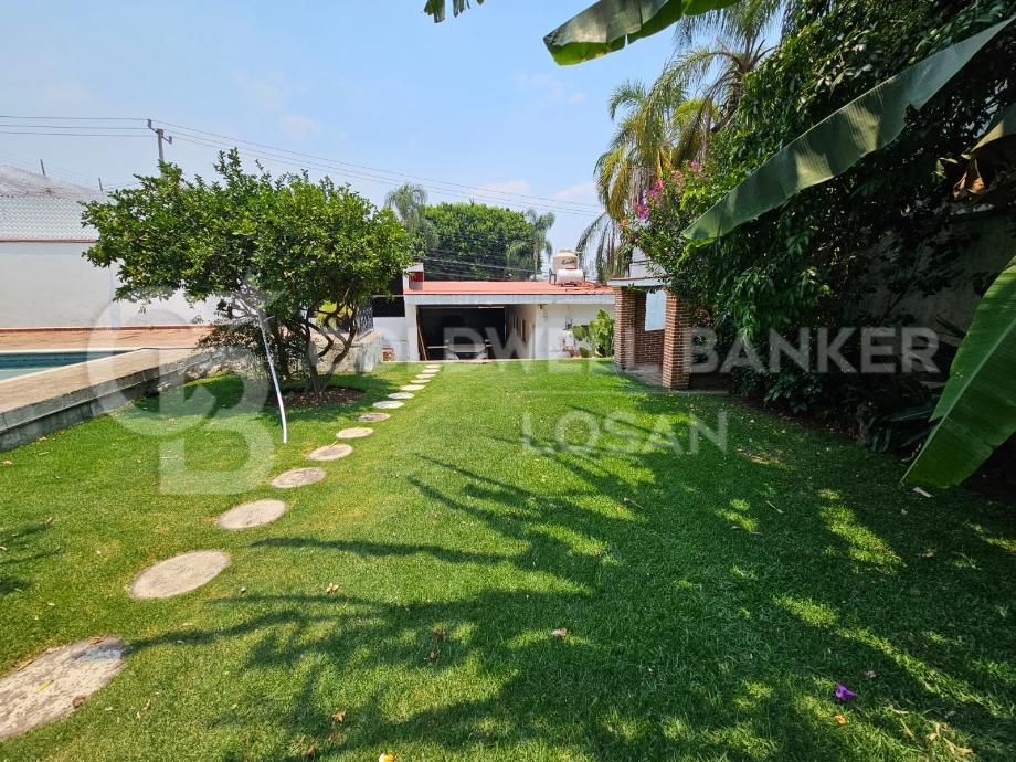 Pedro de Alvarado, Cuernavaca, Morelos, 62240, Mexico, 8 Bedrooms Bedrooms, ,6 BathroomsBathrooms,Residential,For Sale,Pedro de Alvarado,1620895