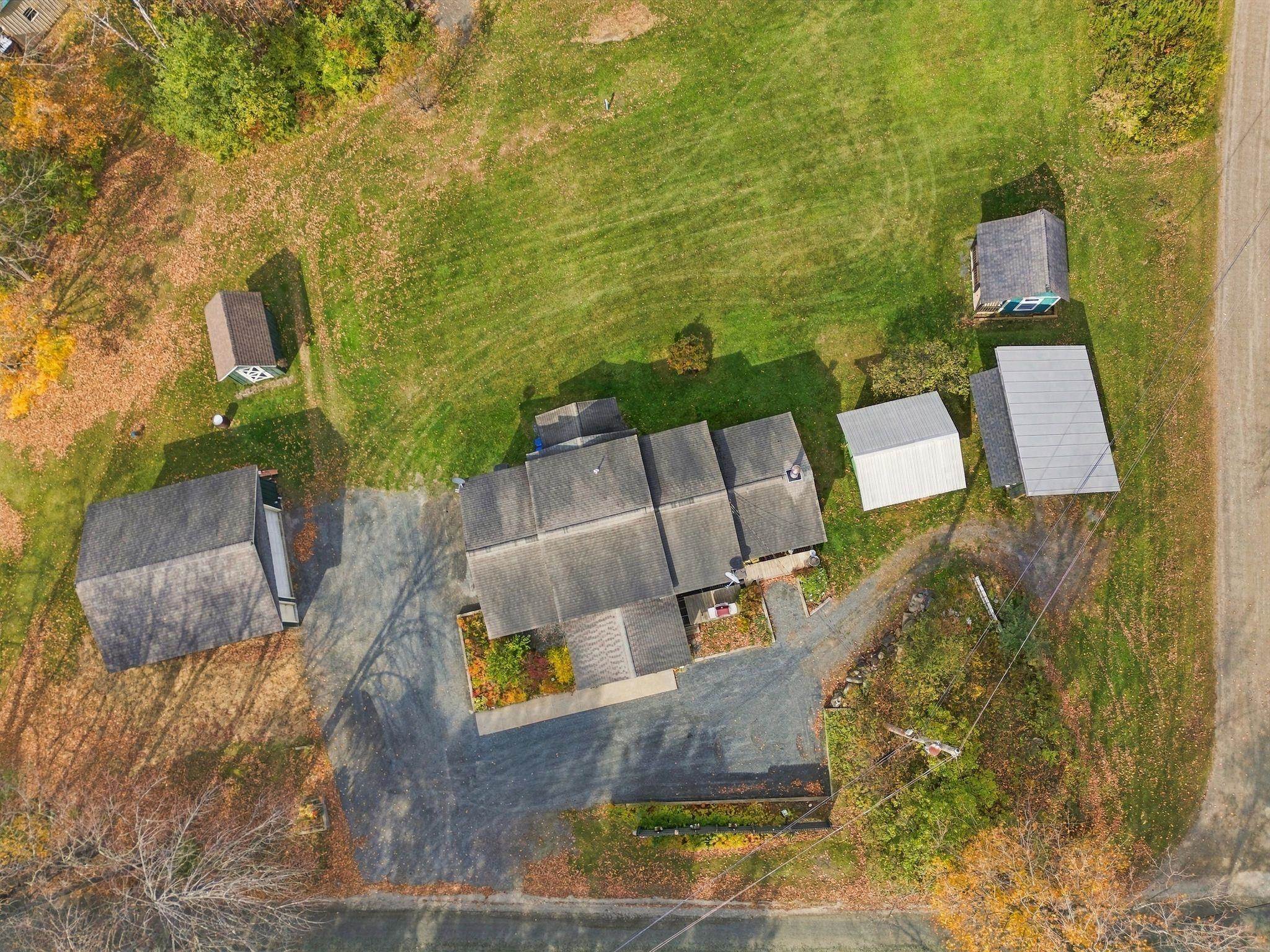  611 Beaver Meadow Road - 物件實景