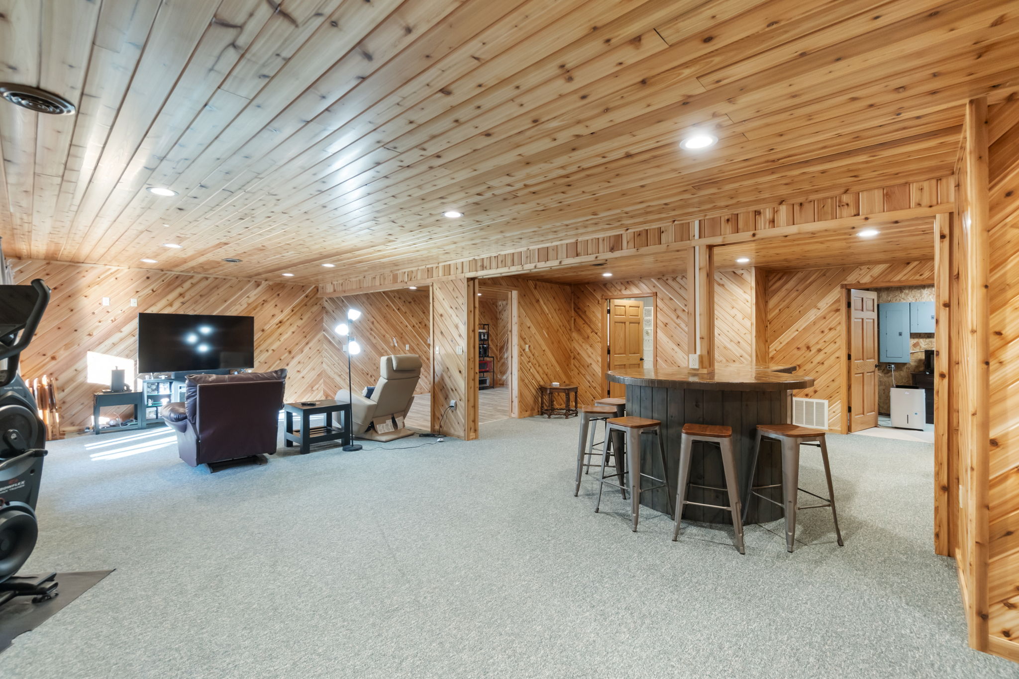 Mitchell, Iowa, 50461, United States, 4 Bedrooms Bedrooms, ,4 BathroomsBathrooms,Residential,For Sale,1923505