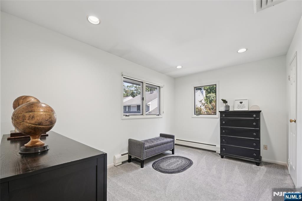 Englewood, New Jersey, 07631, United States, 3 Bedrooms Bedrooms, ,3 BathroomsBathrooms,Residential,For Sale,1925830