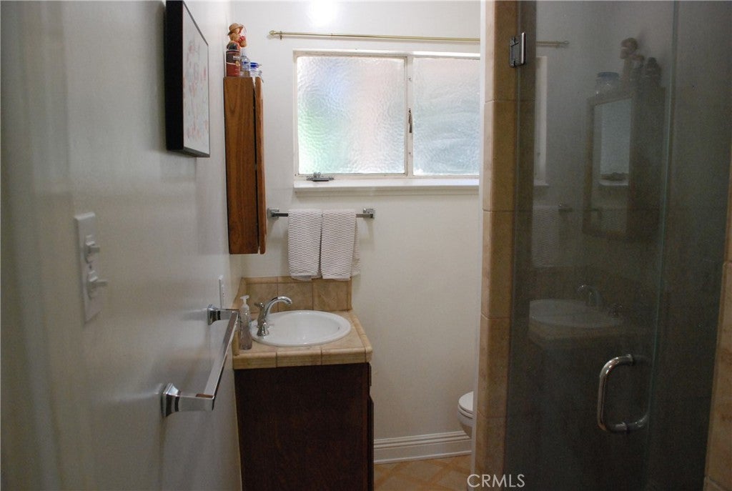 Redlands, California, 92373, United States, 3 Bedrooms Bedrooms, ,Residential,For Sale,1870678