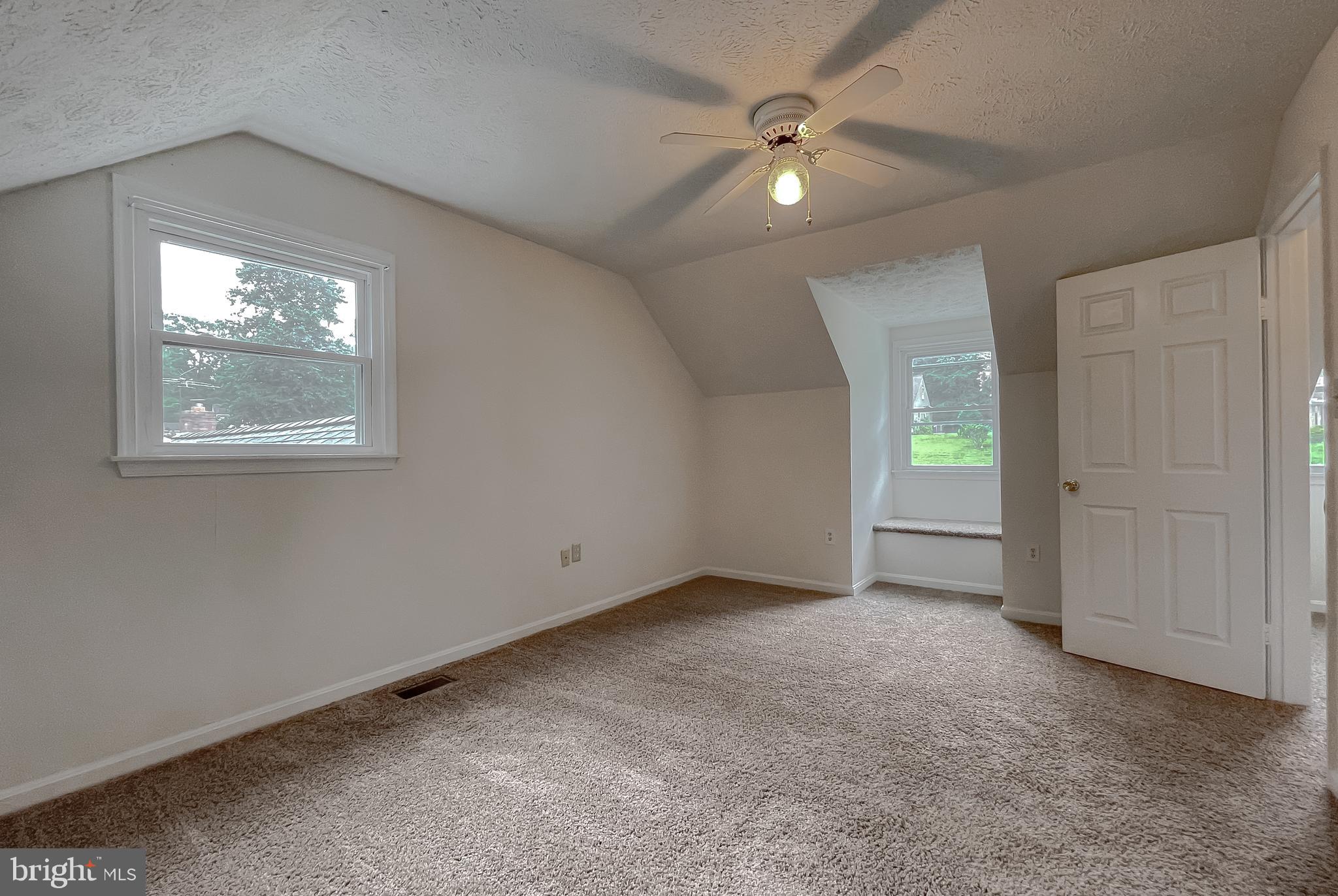 Waldorf, Maryland, 20603, United States, 5 Bedrooms Bedrooms, ,3 BathroomsBathrooms,Residential,For Sale,1928976