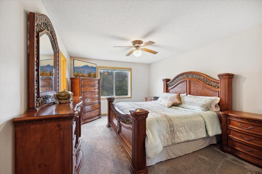 Oak Grove, Minnesota, 55011, United States, 5 Bedrooms Bedrooms, ,2 BathroomsBathrooms,Residential,For Sale,1917753