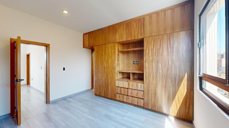 MORELOS, Acámbaro, Guanajuato, 38600, Mexico, 3 Bedrooms Bedrooms, ,3 BathroomsBathrooms,Residential,For Sale,MORELOS,1652890