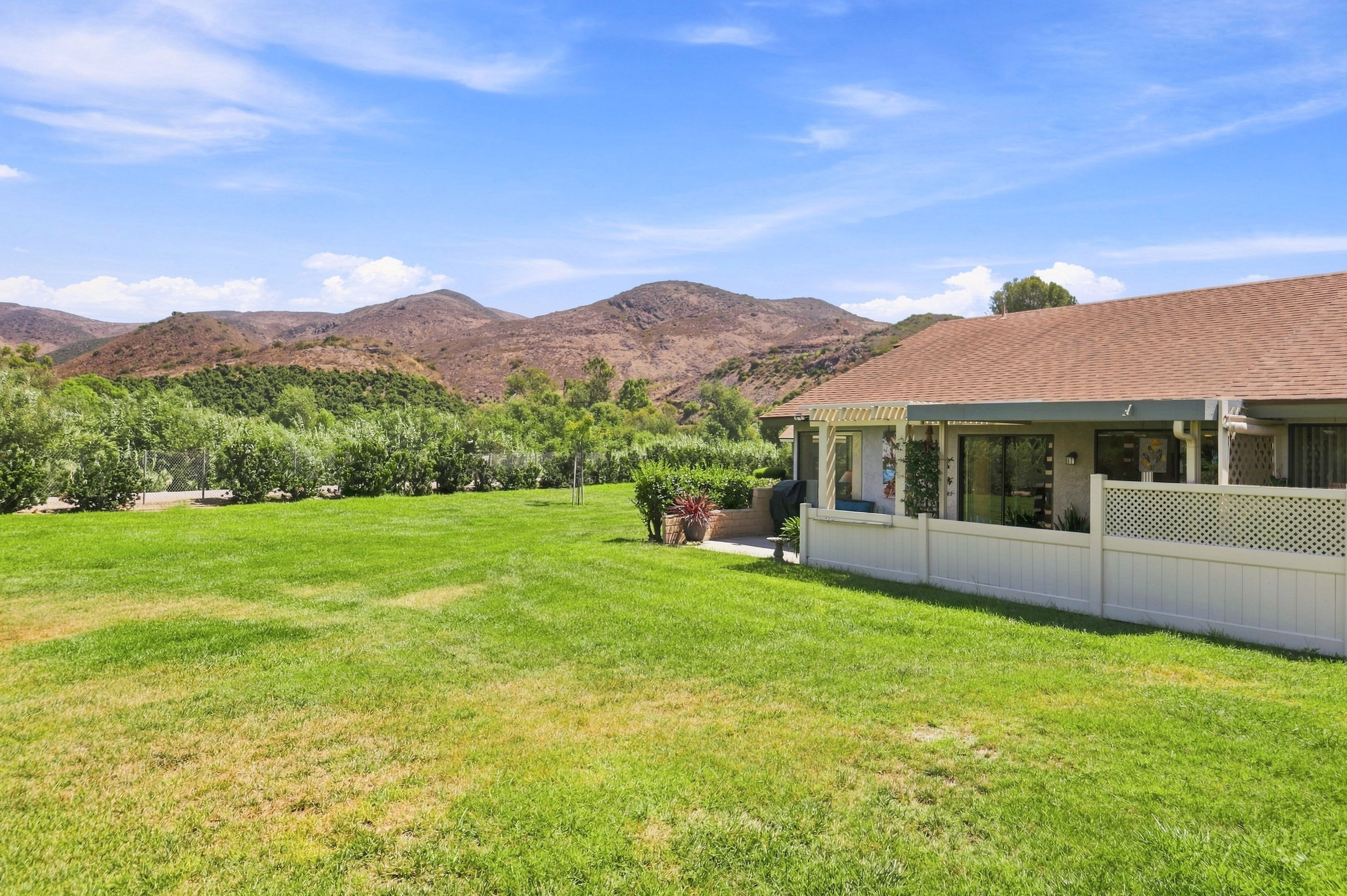  42062 Village 42, Camarillo, CA 93012 - 物件實景