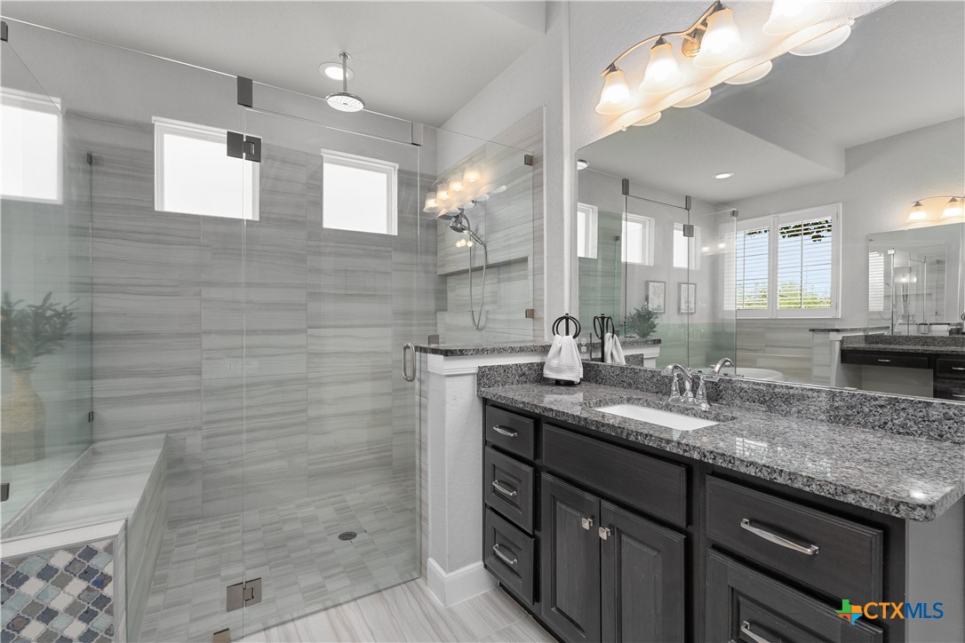 San Marcos, Texas, 78666, United States, 4 Bedrooms Bedrooms, ,4 BathroomsBathrooms,Residential,For Sale,1961240