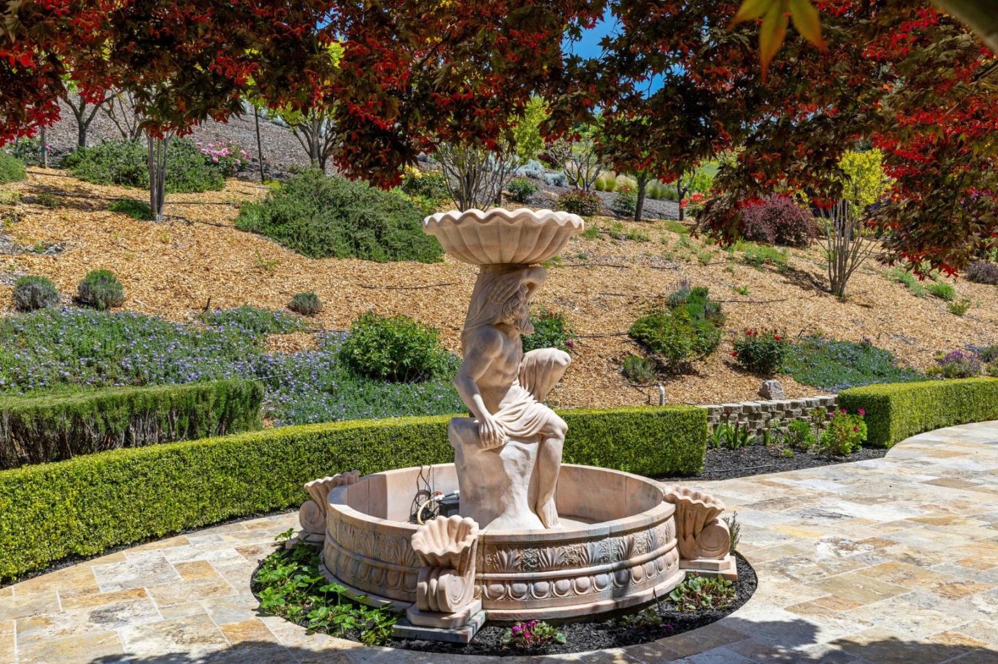 Gilroy, California, 95020, United States, 4 Bedrooms Bedrooms, ,4 BathroomsBathrooms,Residential,For Sale,1912112