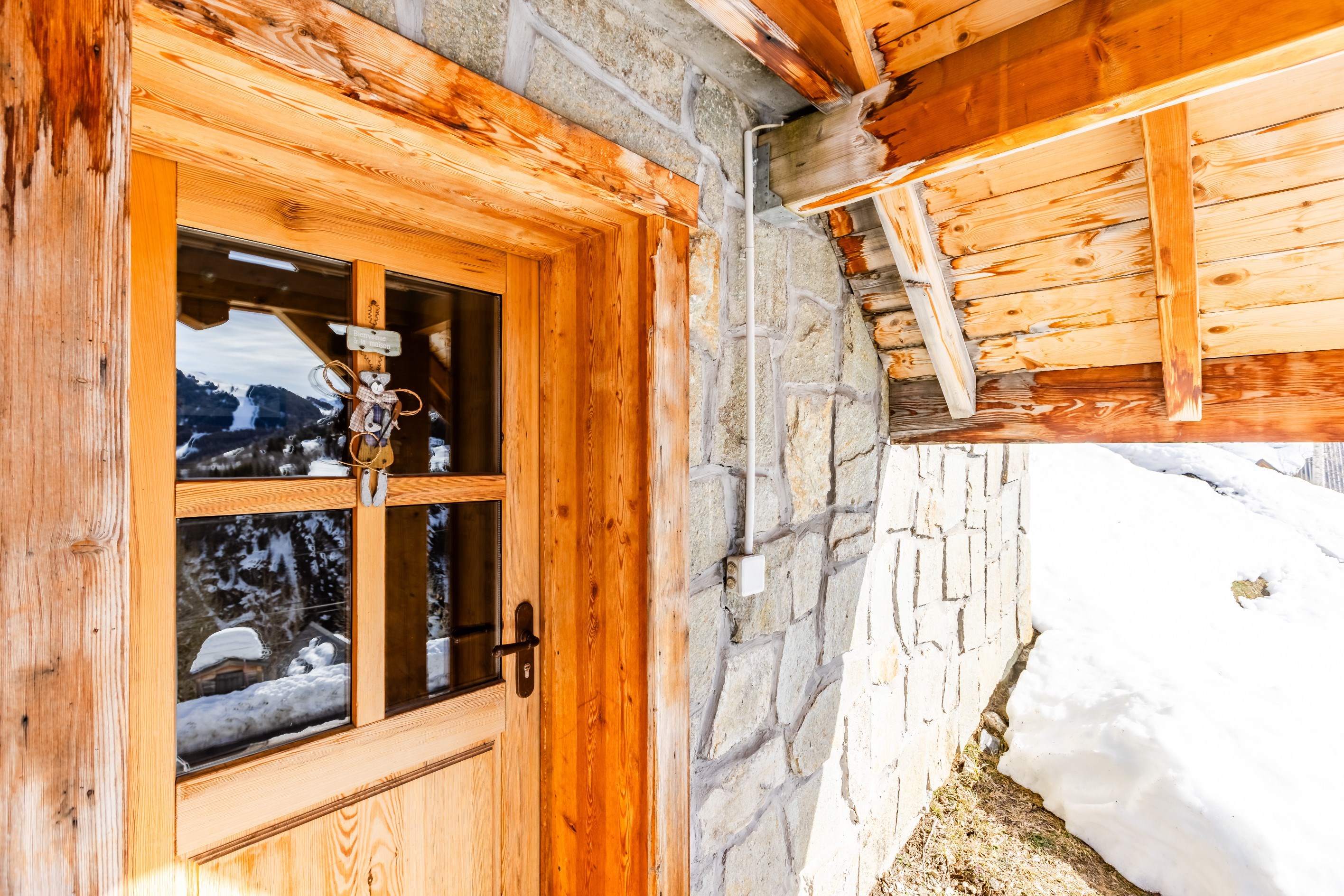  Chalet Maronne - Close to the slopes of Alpe d