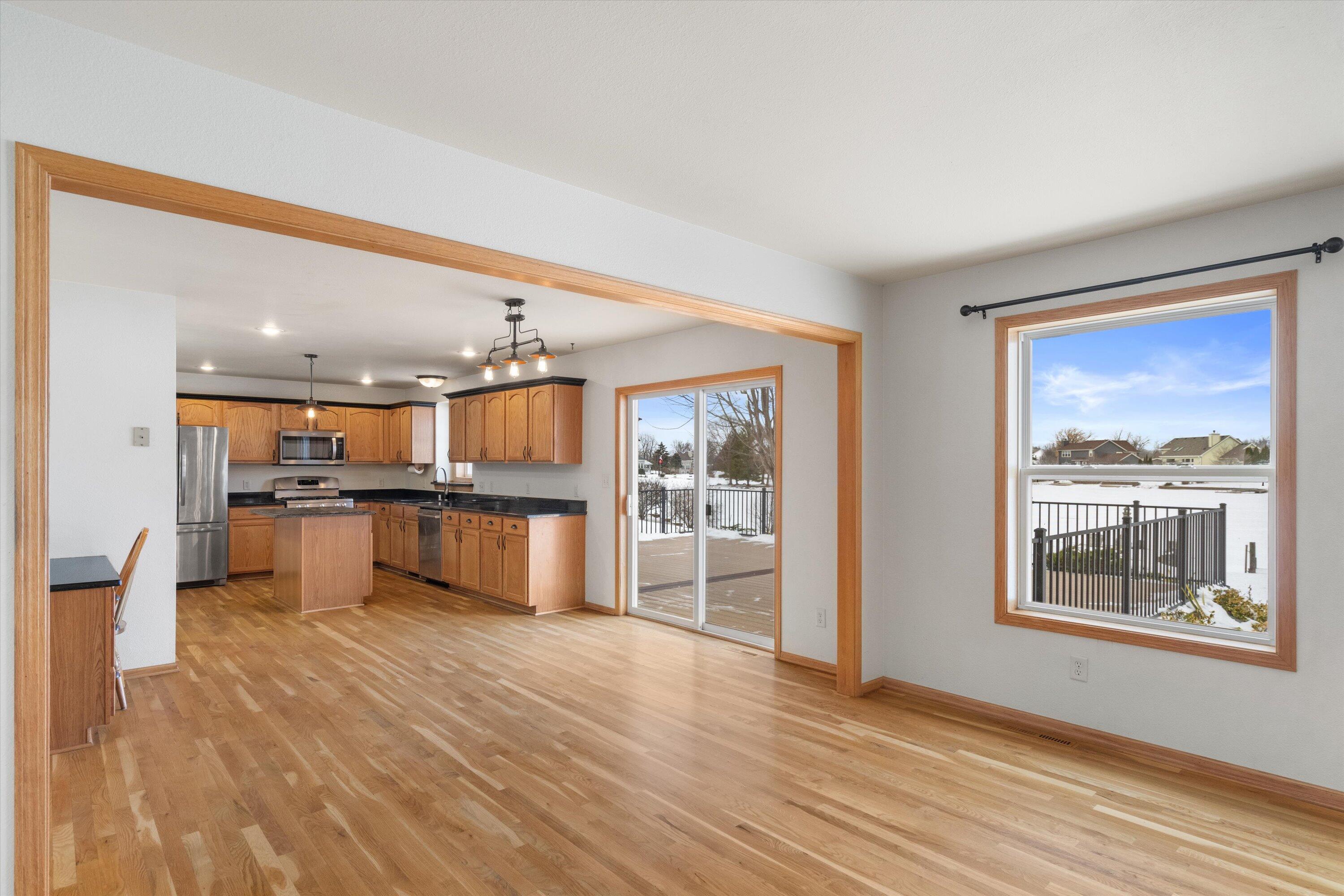 Oak Creek, Wisconsin, 53154, United States, 4 Bedrooms Bedrooms, ,4 BathroomsBathrooms,Residential,For Sale,2007520