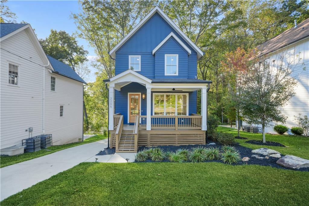 Atlanta, Georgia, 30315, United States, 3 Bedrooms Bedrooms, ,3 BathroomsBathrooms,Residential,For Sale,1966539