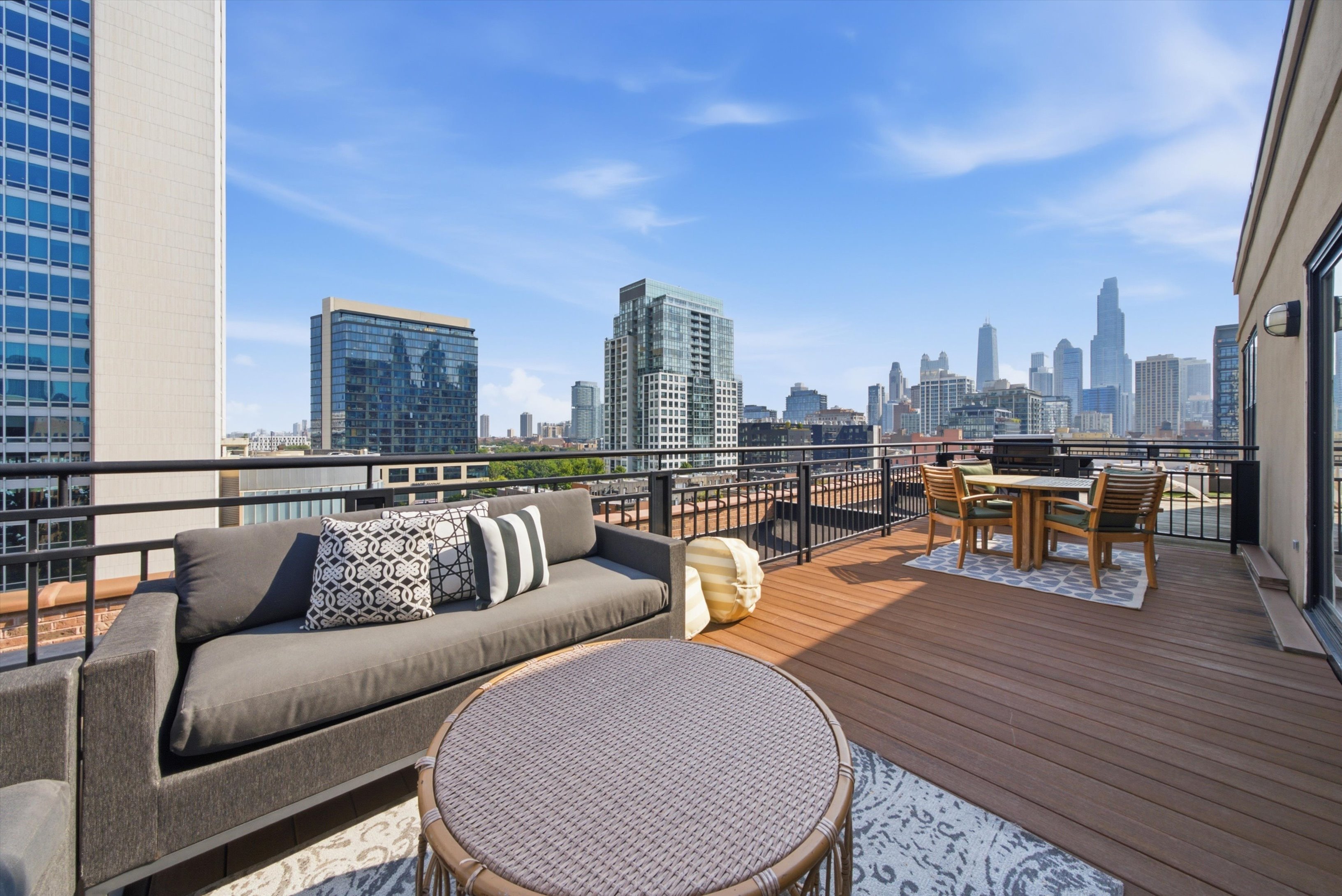  The River North Home You