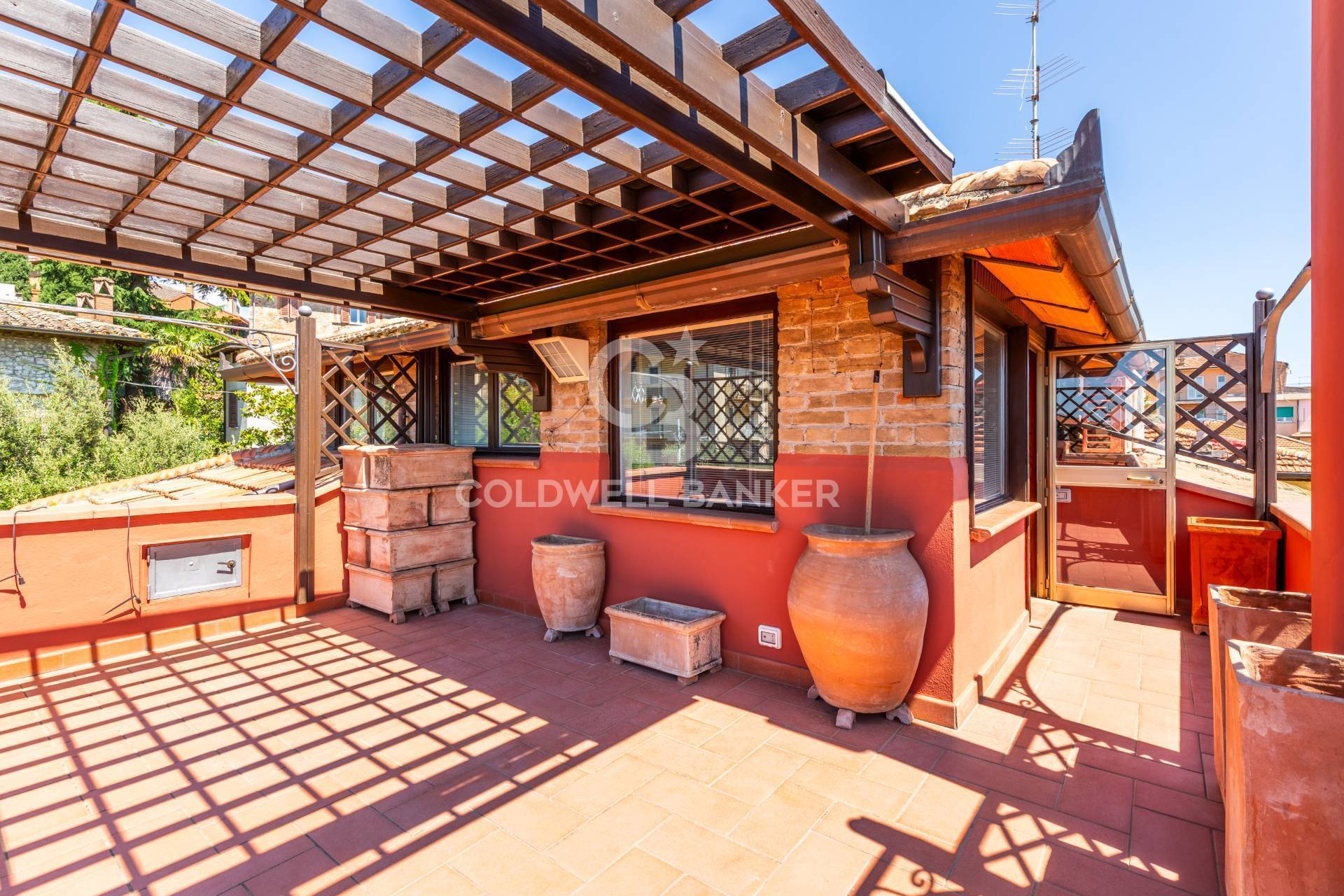 Perugia, Perugia, 06100, IT, 2 Bedrooms Bedrooms, ,2 BathroomsBathrooms,Residential,For Sale,1958232
