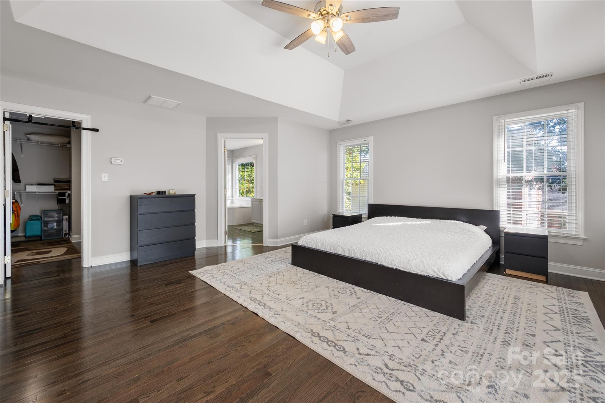 Matthews, North Carolina, 28104, United States, 4 Bedrooms Bedrooms, ,4 BathroomsBathrooms,Residential,For Sale,1989283