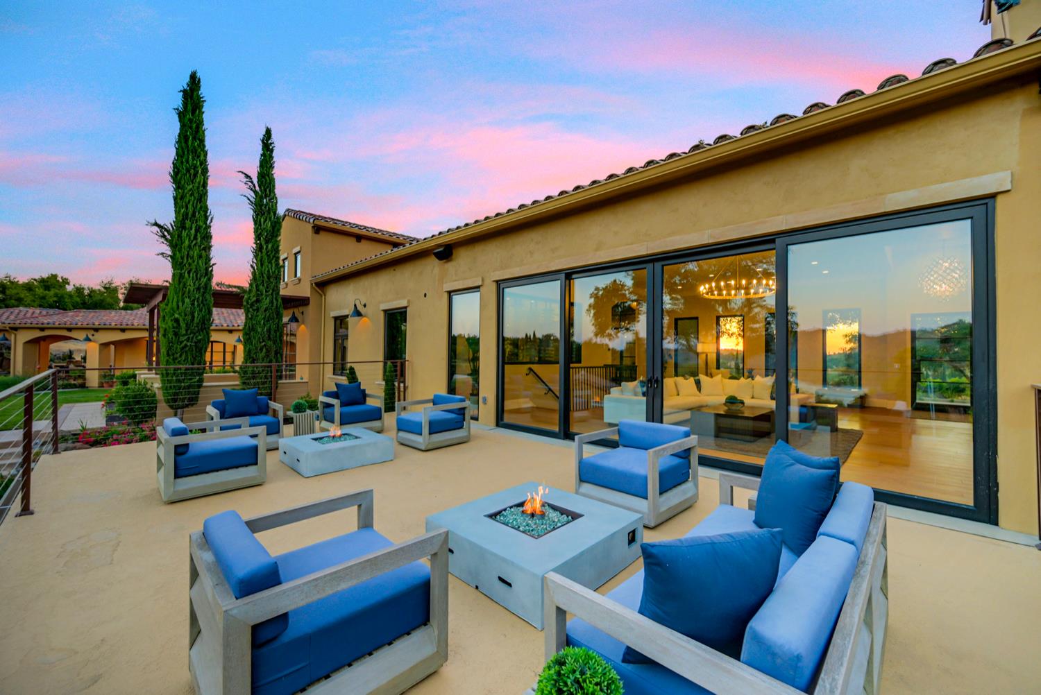 Loomis, California, 95650, United States, 6 Bedrooms Bedrooms, ,6 BathroomsBathrooms,Residential,For Sale,1908935