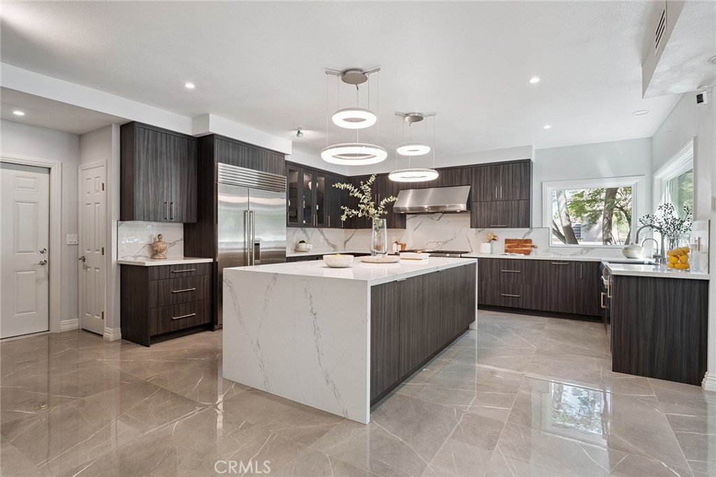 Calabasas, California, 91302, United States, 7 Bedrooms Bedrooms, ,7 BathroomsBathrooms,Residential,For Sale,1951012