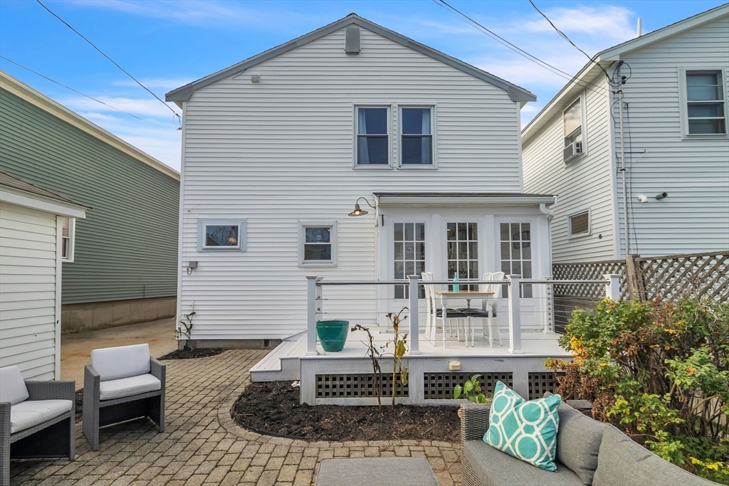 Weymouth, Massachusetts, 02191, United States, 3 Bedrooms Bedrooms, ,2 BathroomsBathrooms,Residential,For Sale,1876021