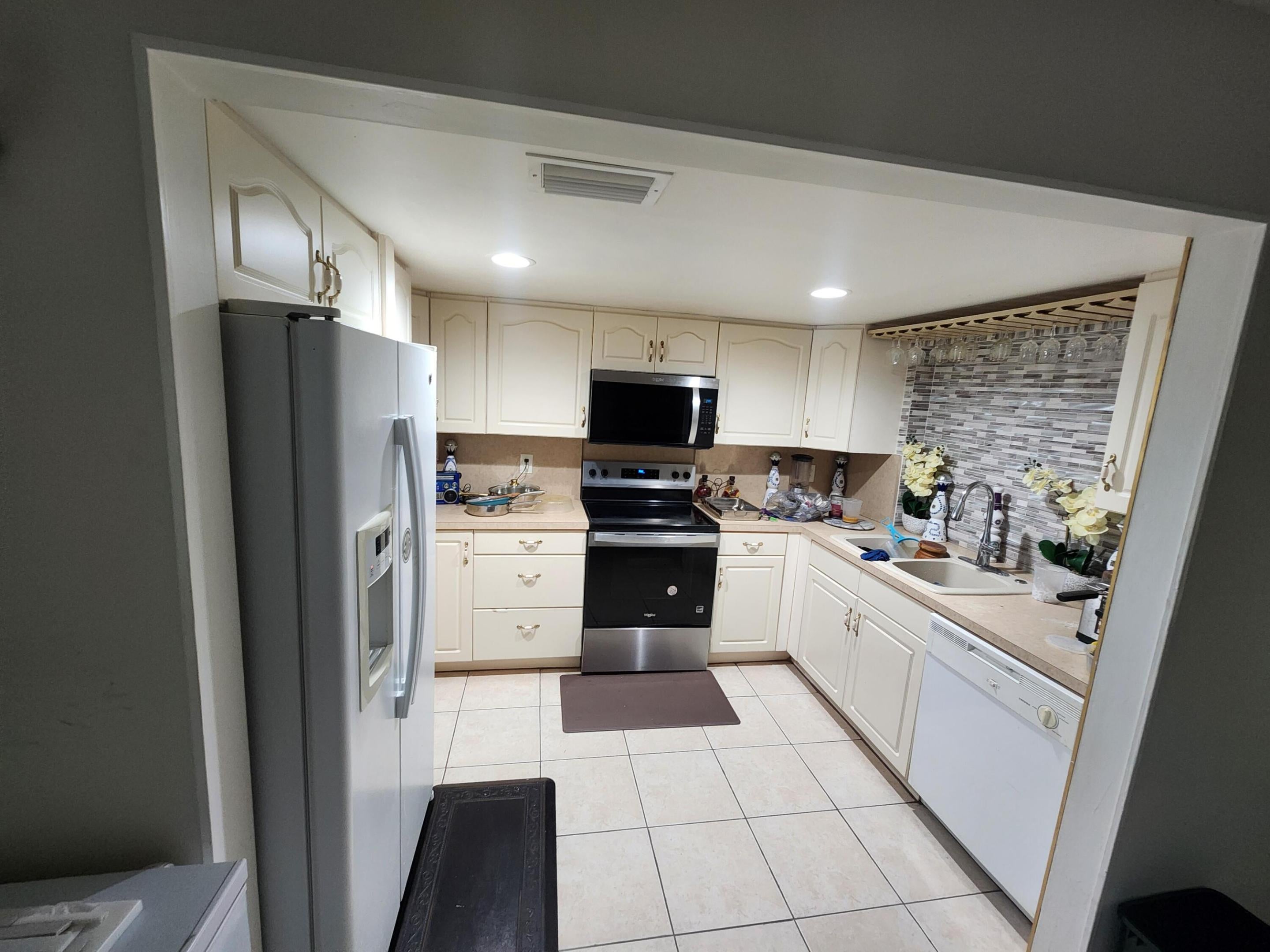 Boynton Beach, Florida, 33426, United States, 3 Bedrooms Bedrooms, ,3 BathroomsBathrooms,Residential,For Sale,2048251