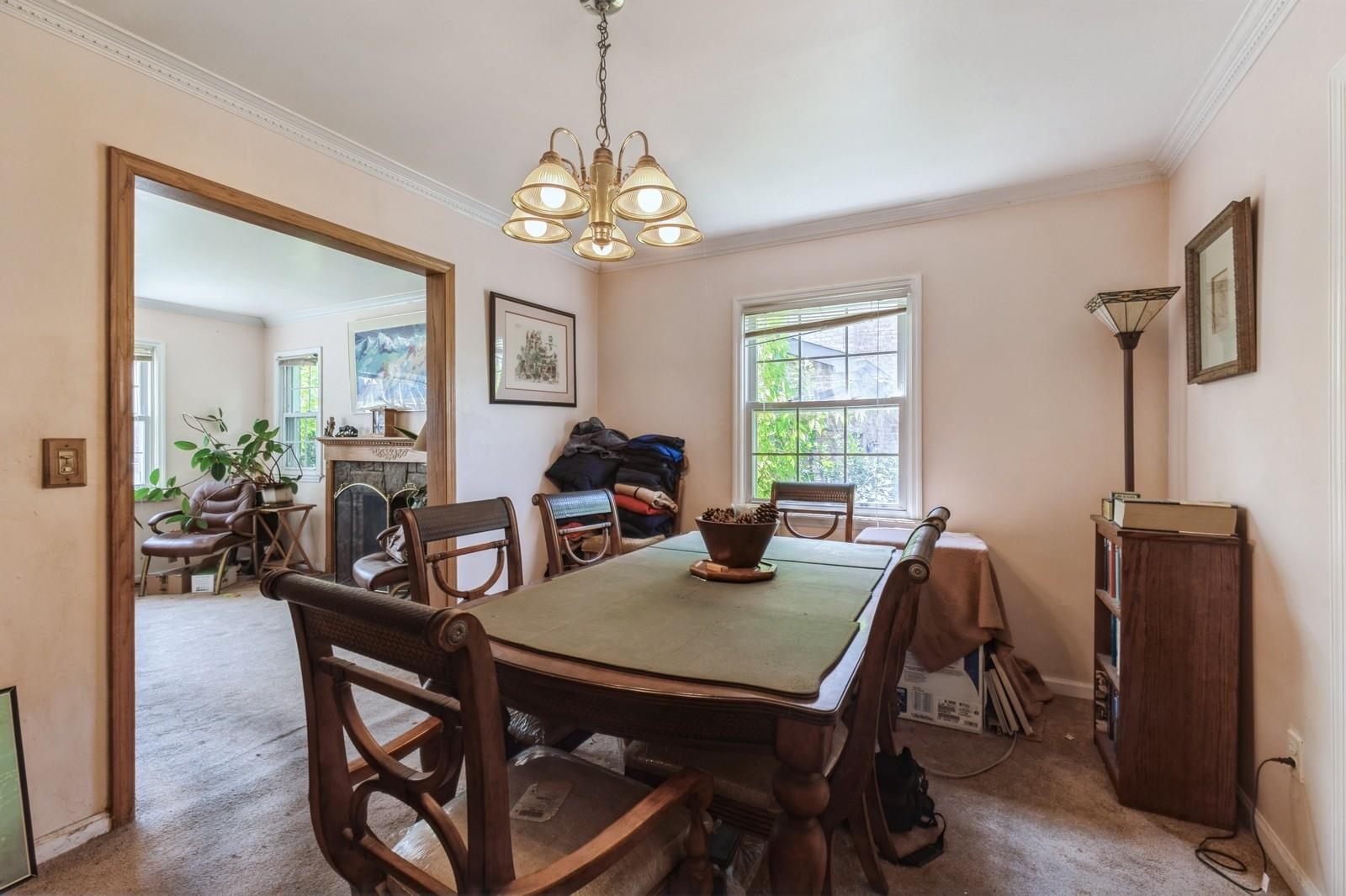 Beechhurst, New York, 11357, United States, 3 Bedrooms Bedrooms, ,2 BathroomsBathrooms,Residential,For Sale,1846806