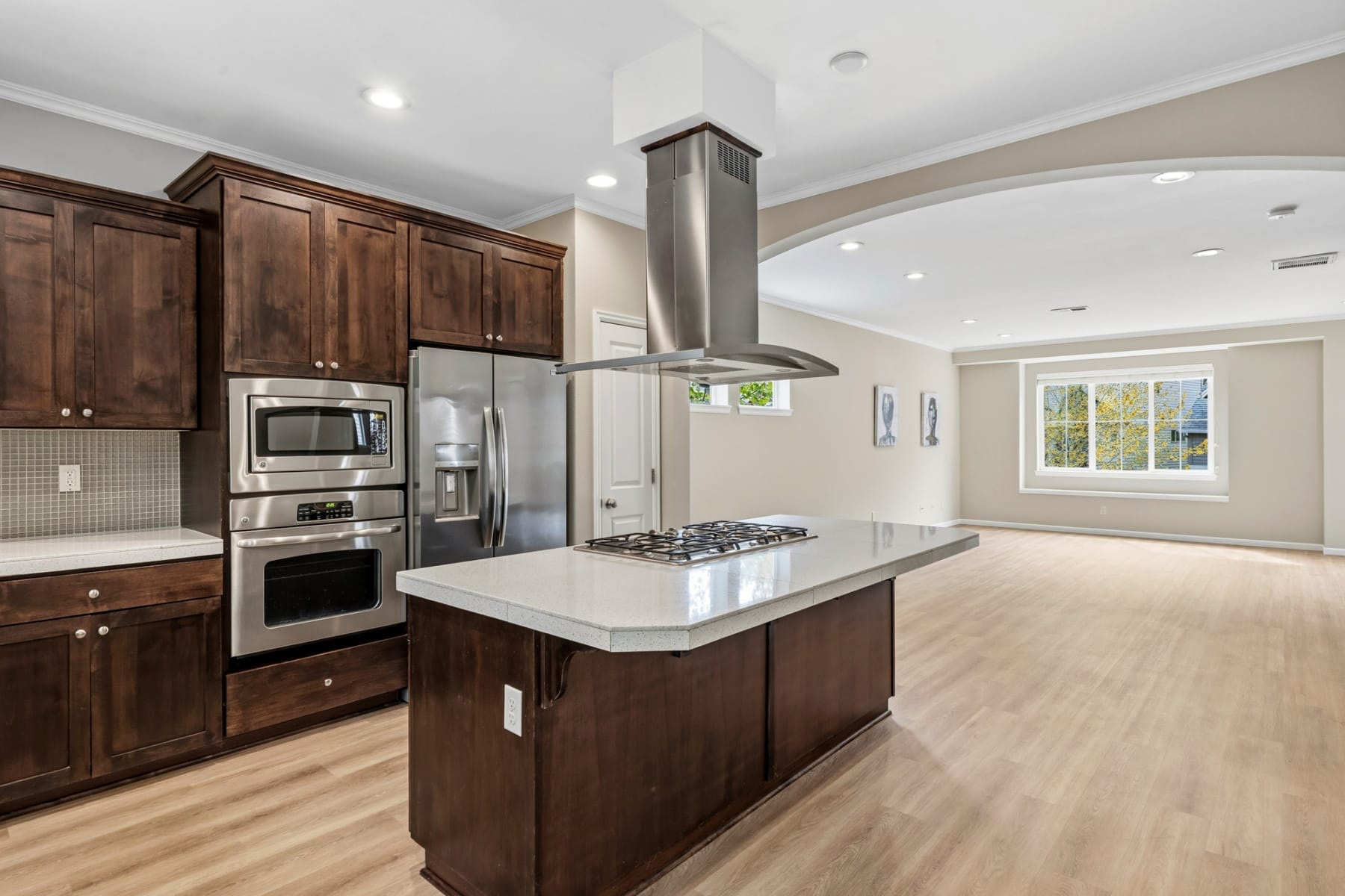  9445 NW HARVEST HILL DR Portland, OR 97229 - 物件實景