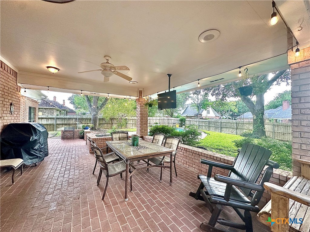 Victoria, Texas, 77904, United States, 4 Bedrooms Bedrooms, ,4 BathroomsBathrooms,Residential,For Sale,1942262