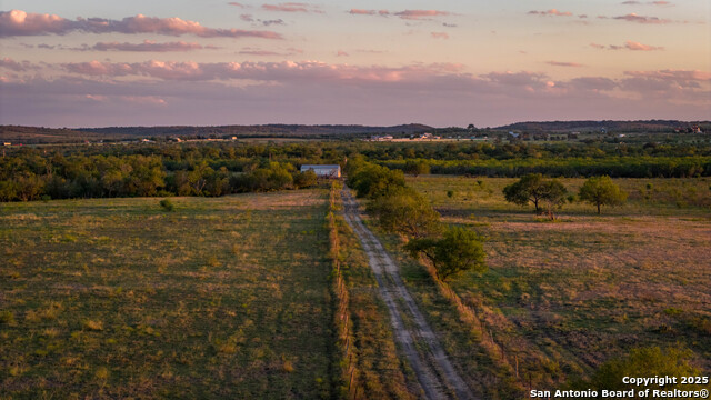 Kingsbury, Texas, 78638, United States, ,Residential,For Sale,1988121