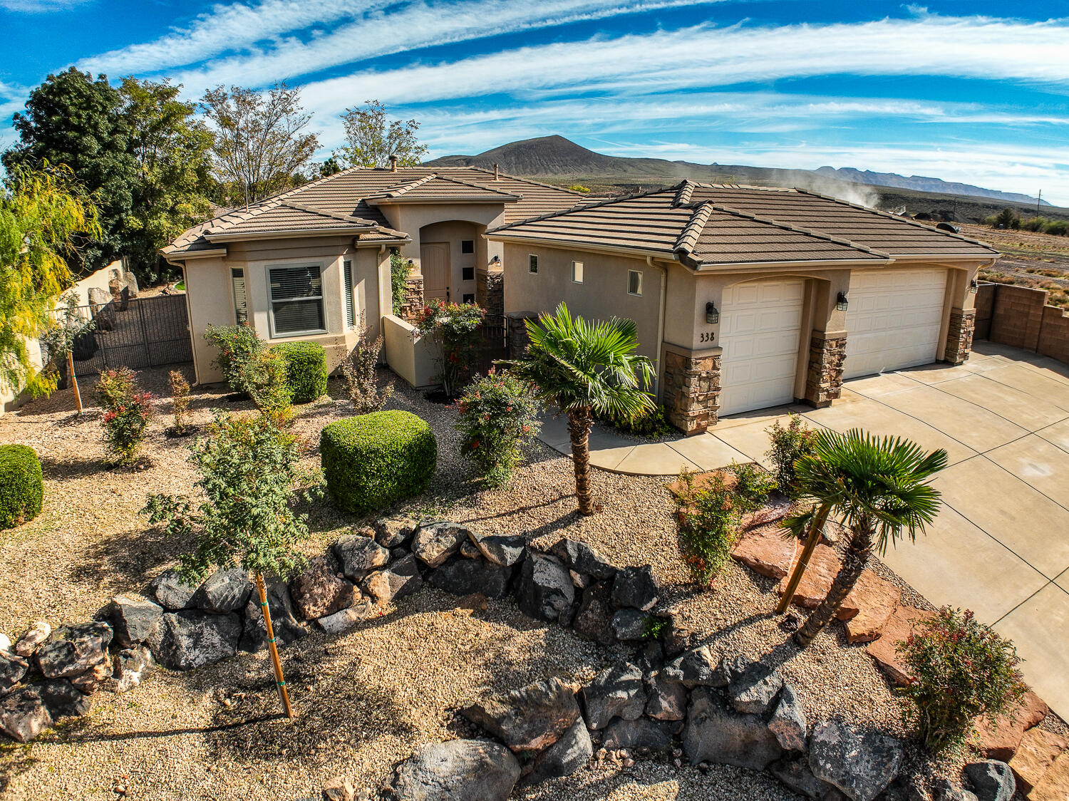 Hurricane, Utah, 84737, United States, 4 Bedrooms Bedrooms, ,Residential,For Sale,1986322