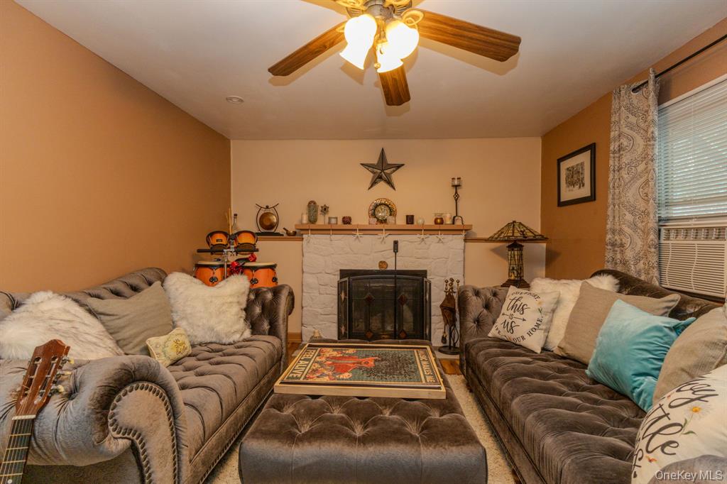 Carmel, New York, 10512, United States, 3 Bedrooms Bedrooms, ,2 BathroomsBathrooms,Residential,For Sale,2006472