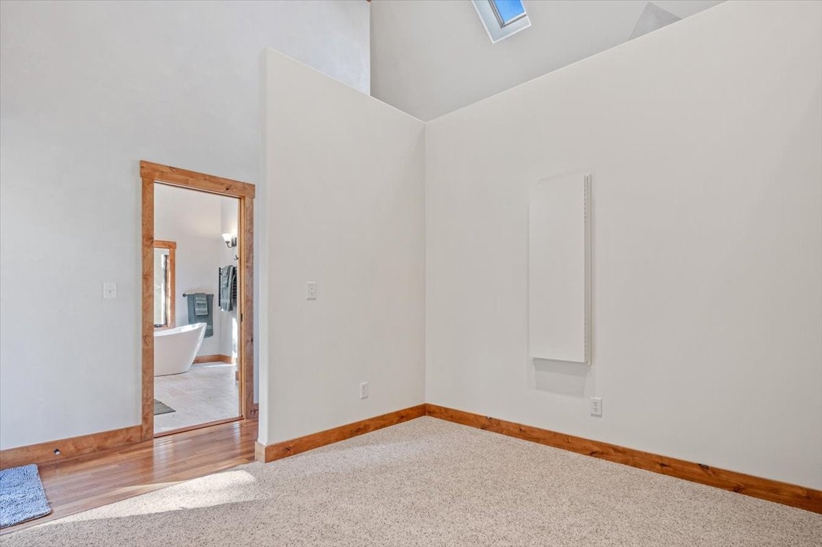 Clancy, Montana, 59634, United States, 6 Bedrooms Bedrooms, ,5 BathroomsBathrooms,Residential,For Sale,1873825