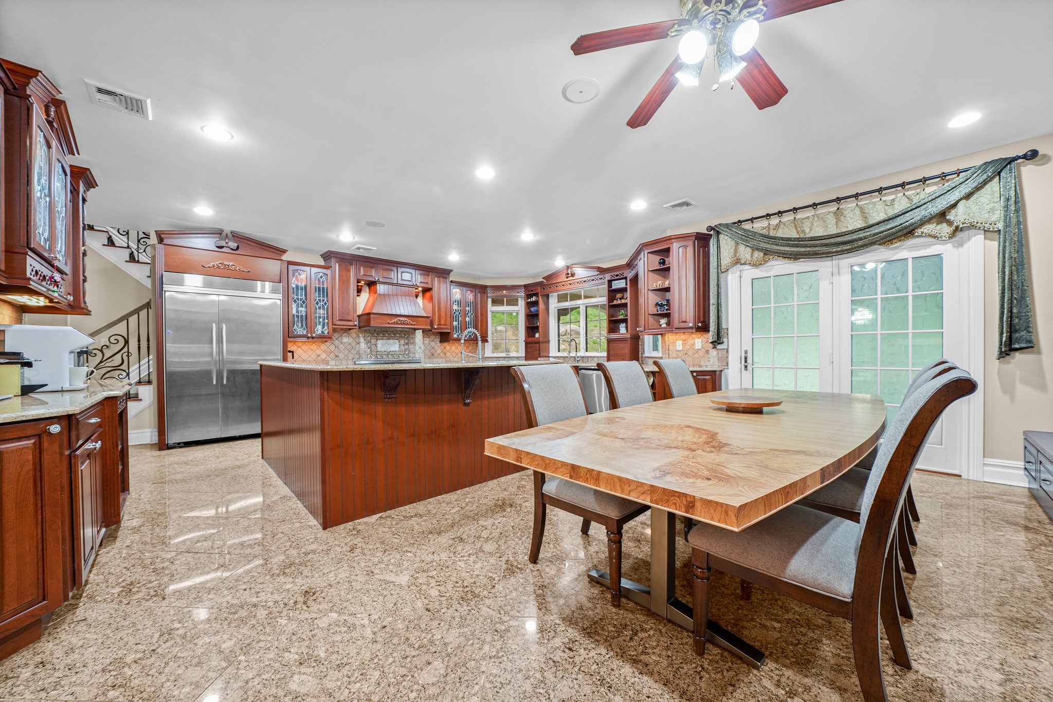 Kinnelon, New Jersey, 07405, United States, 6 Bedrooms Bedrooms, ,5 BathroomsBathrooms,Residential,For Sale,1983077