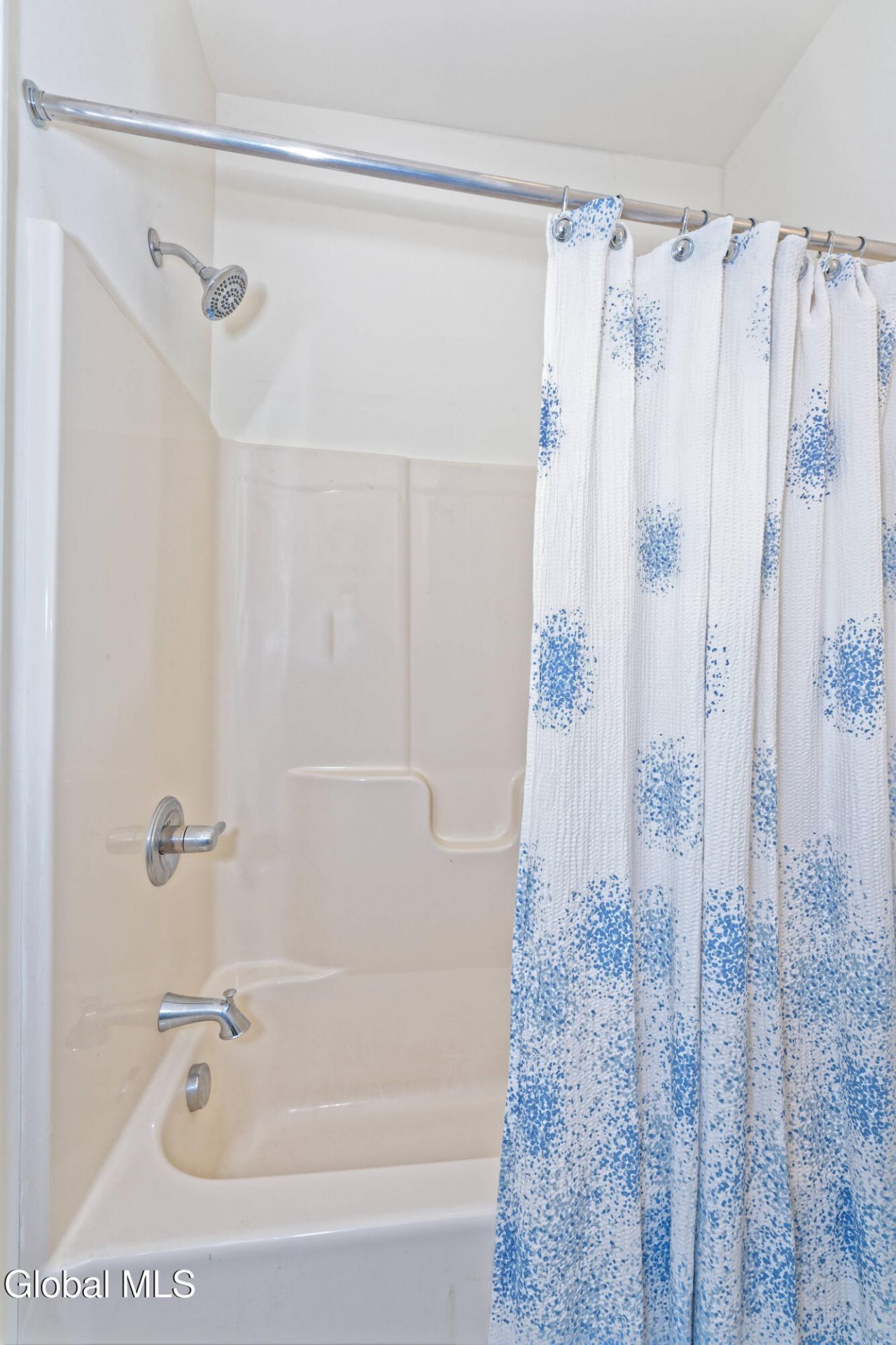 Rensselaer, New York, 12144, United States, 3 Bedrooms Bedrooms, ,3 BathroomsBathrooms,Residential,For Sale,1995950