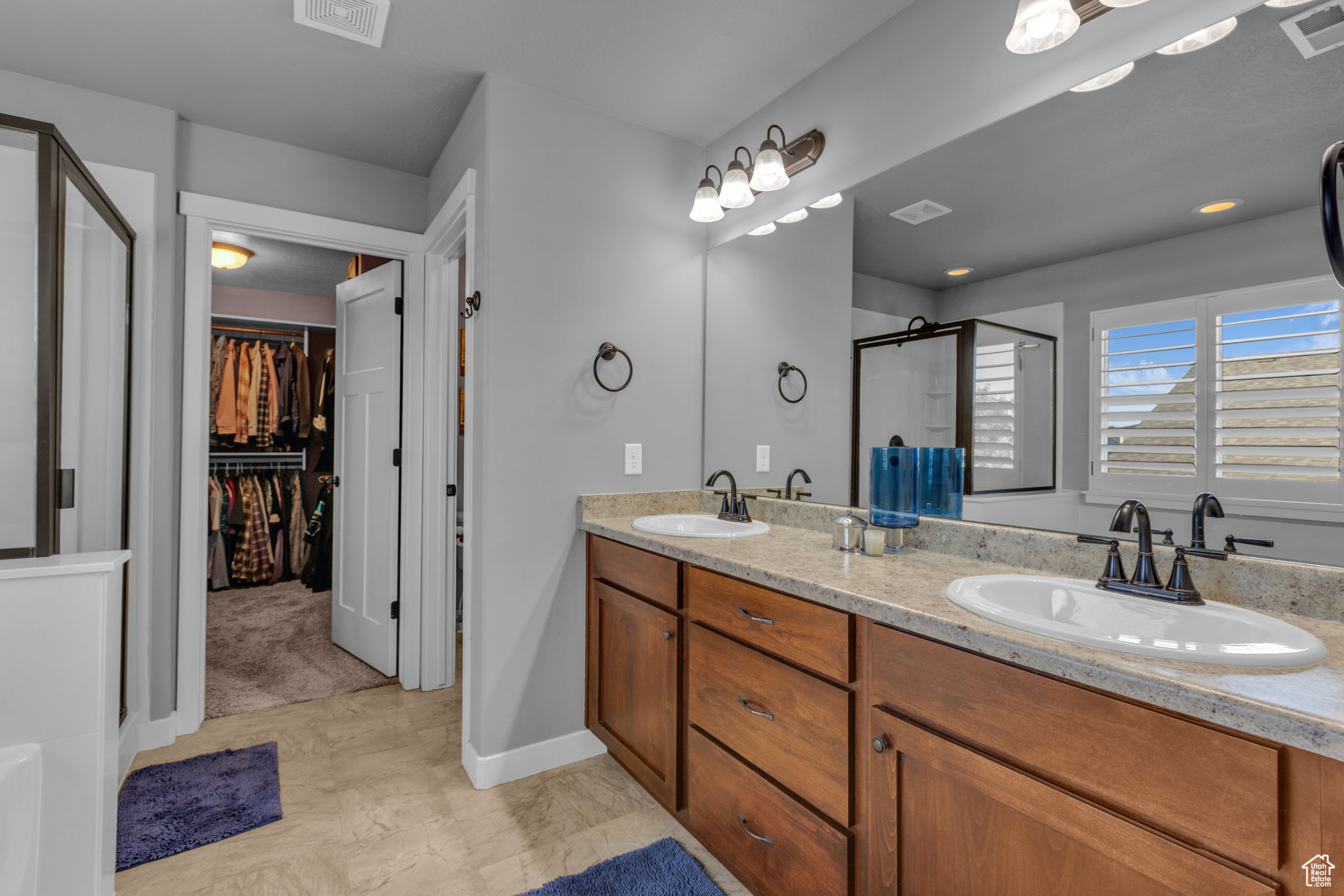 Midvale, Utah, 84047, United States, 4 Bedrooms Bedrooms, ,2 BathroomsBathrooms,Residential,For Sale,1903800